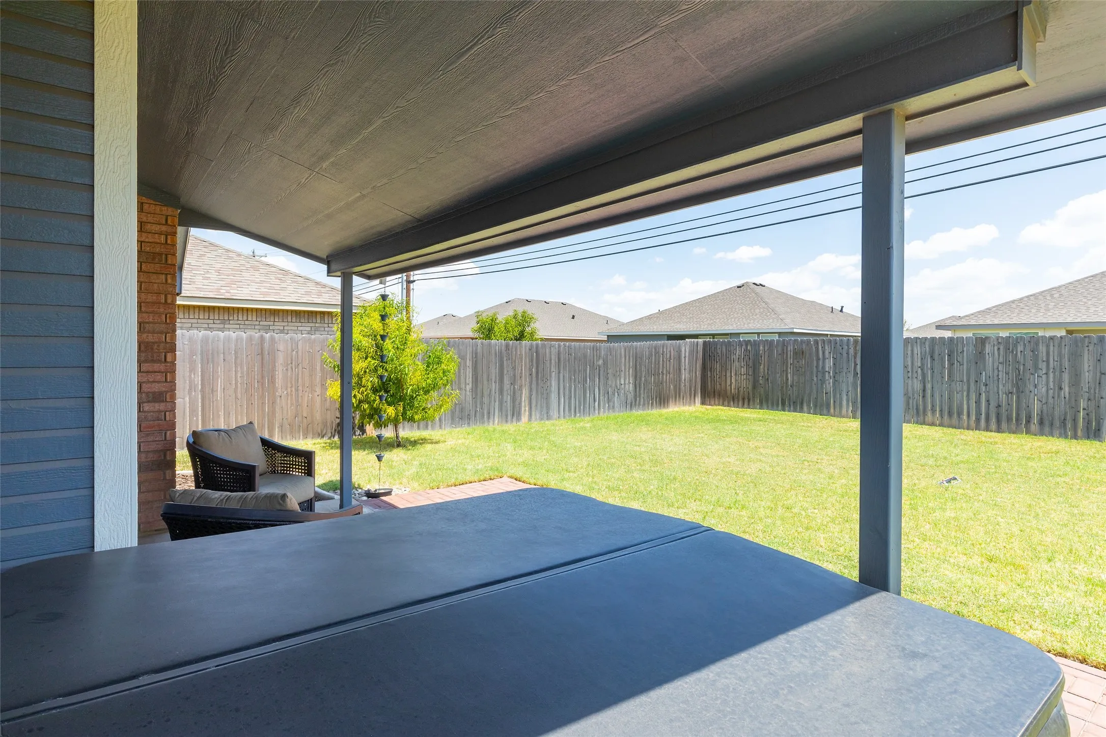 Single Family Residence For Sale in Taylor County , 3033 Sutherland Street, Abilene, Texas 79606, 3 Bedroom, 2 Bathroom, 2 Garage spaces, 1,158 Sqft, built in 2003, mls#21355220, Real Estate Agent in Abilene, Homes For Sale in Taylor county, Homes For Sale in Abilene, Realtor in Abilene Texas, Real Estate Brokerage Independent Realty Texas, Luminita Cordes Realtor
