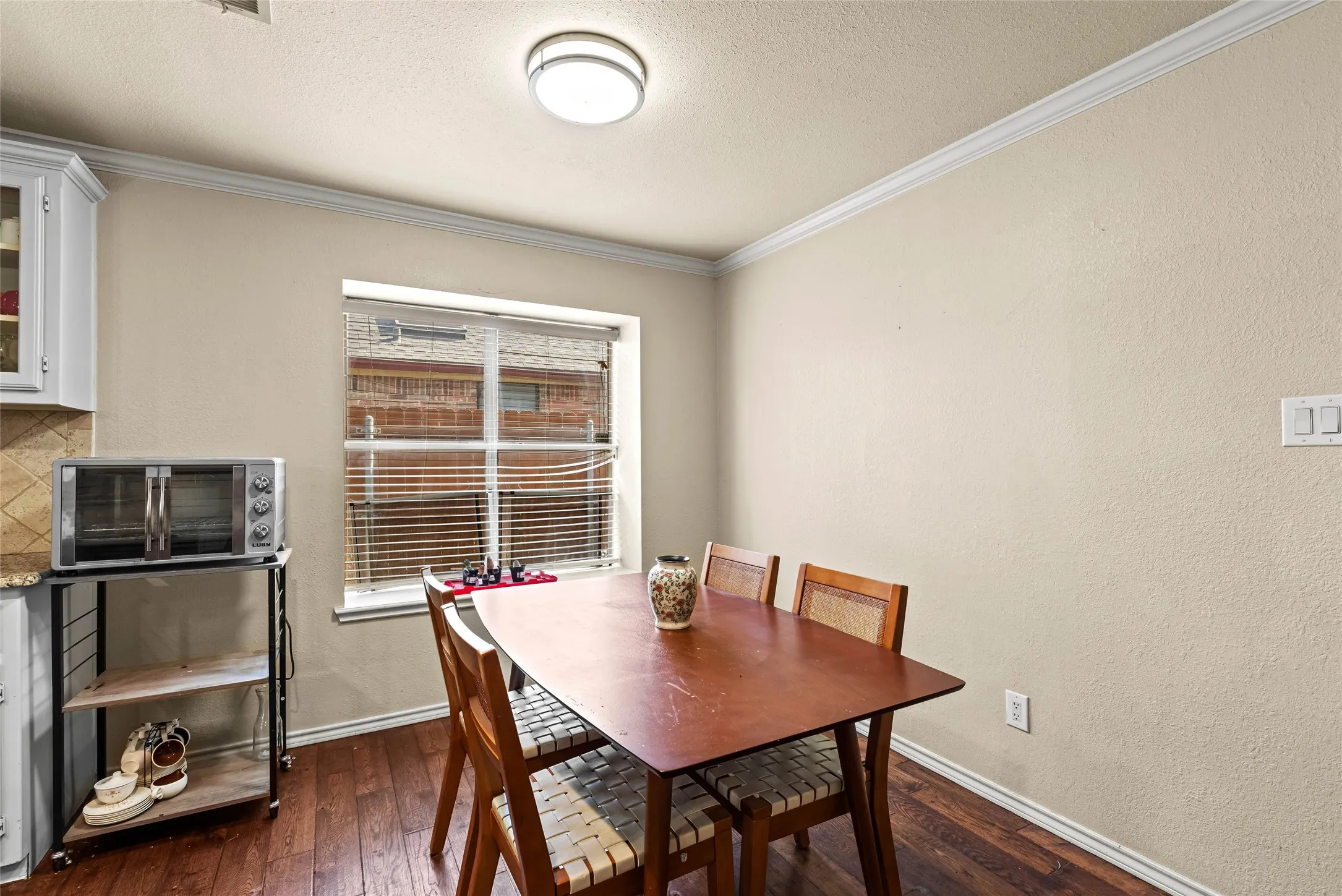 Single Family Residence For Sale in Tarrant County , 7732 Sagebrush Court N, North Richland Hills, Texas 76182, 4 Bedroom, 2 Bathroom, 2 Garage spaces, 2,081 Sqft, built in 1989, mls#21357478, Real Estate Agent in North Richland Hills, Homes For Sale in Tarrant county, Homes For Sale in North Richland Hills, Realtor in North Richland Hills Texas, Real Estate Brokerage Independent Realty Texas, Luminita Cordes Realtor