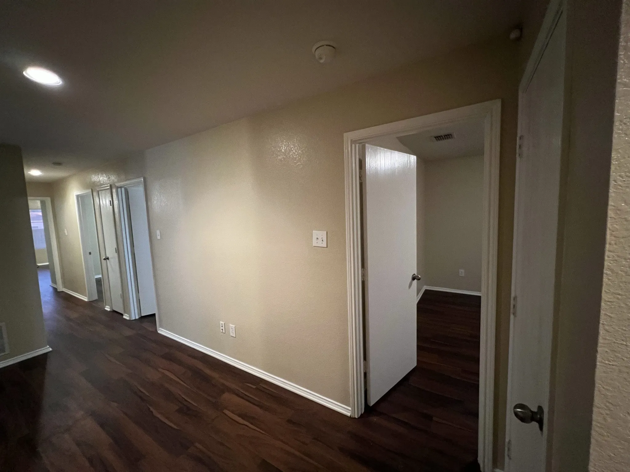 Single Family Residence For Rent in Tarrant County , 14036 Firebush Lane, Fort Worth, Texas 76052, 4 Bedroom, 2 Bathroom, 2 Garage spaces, 1,724 Sqft, built in 2007, mls#21357488, Real Estate Agent in Fort Worth, Homes For Rent in Tarrant county, Homes For Rent in Fort Worth, Realtor in Fort Worth Texas, Real Estate Brokerage Independent Realty Texas, Luminita Cordes Realtor