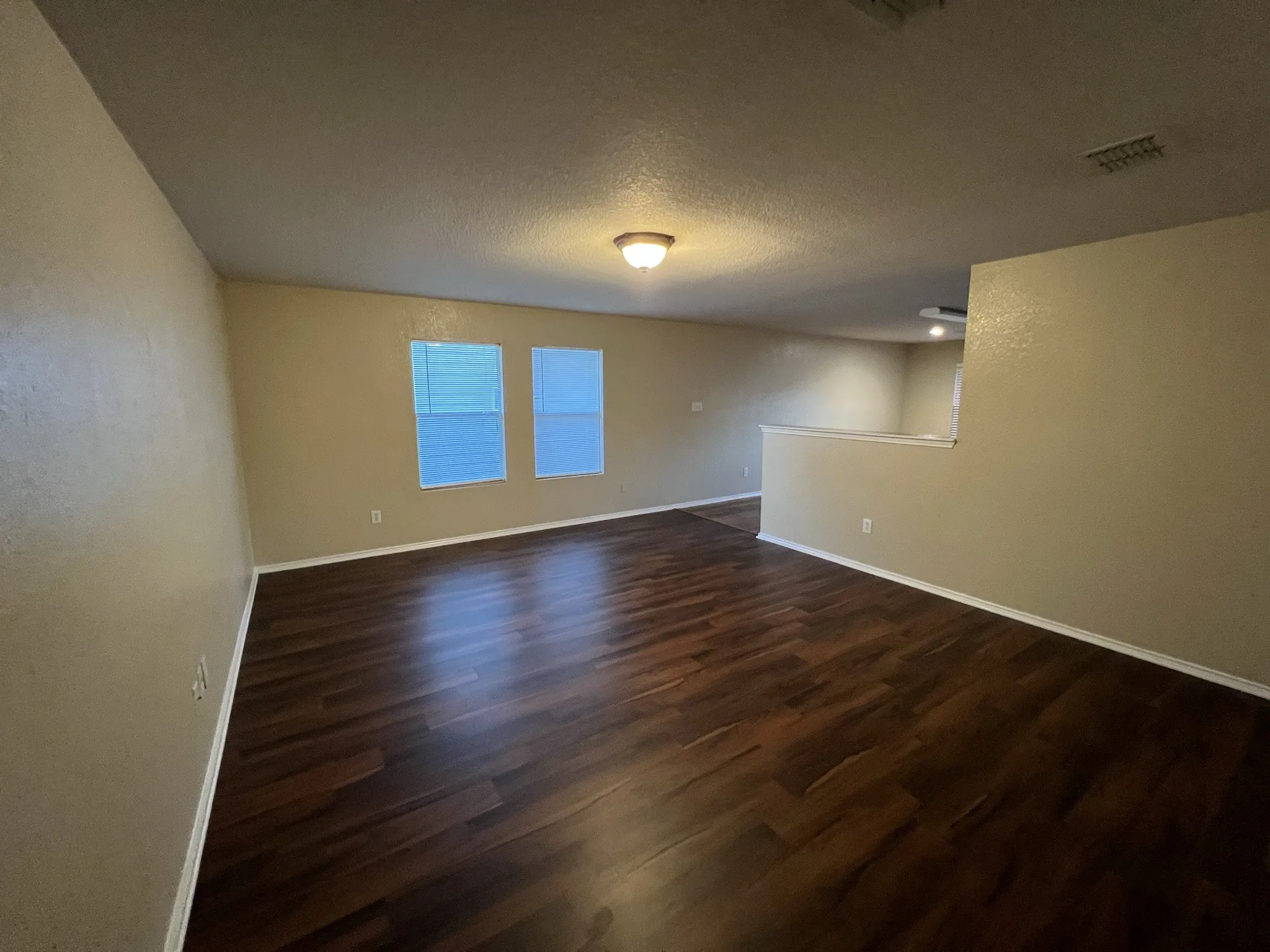 Single Family Residence For Rent in Tarrant County , 14036 Firebush Lane, Fort Worth, Texas 76052, 4 Bedroom, 2 Bathroom, 2 Garage spaces, 1,724 Sqft, built in 2007, mls#21357488, Real Estate Agent in Fort Worth, Homes For Rent in Tarrant county, Homes For Rent in Fort Worth, Realtor in Fort Worth Texas, Real Estate Brokerage Independent Realty Texas, Luminita Cordes Realtor