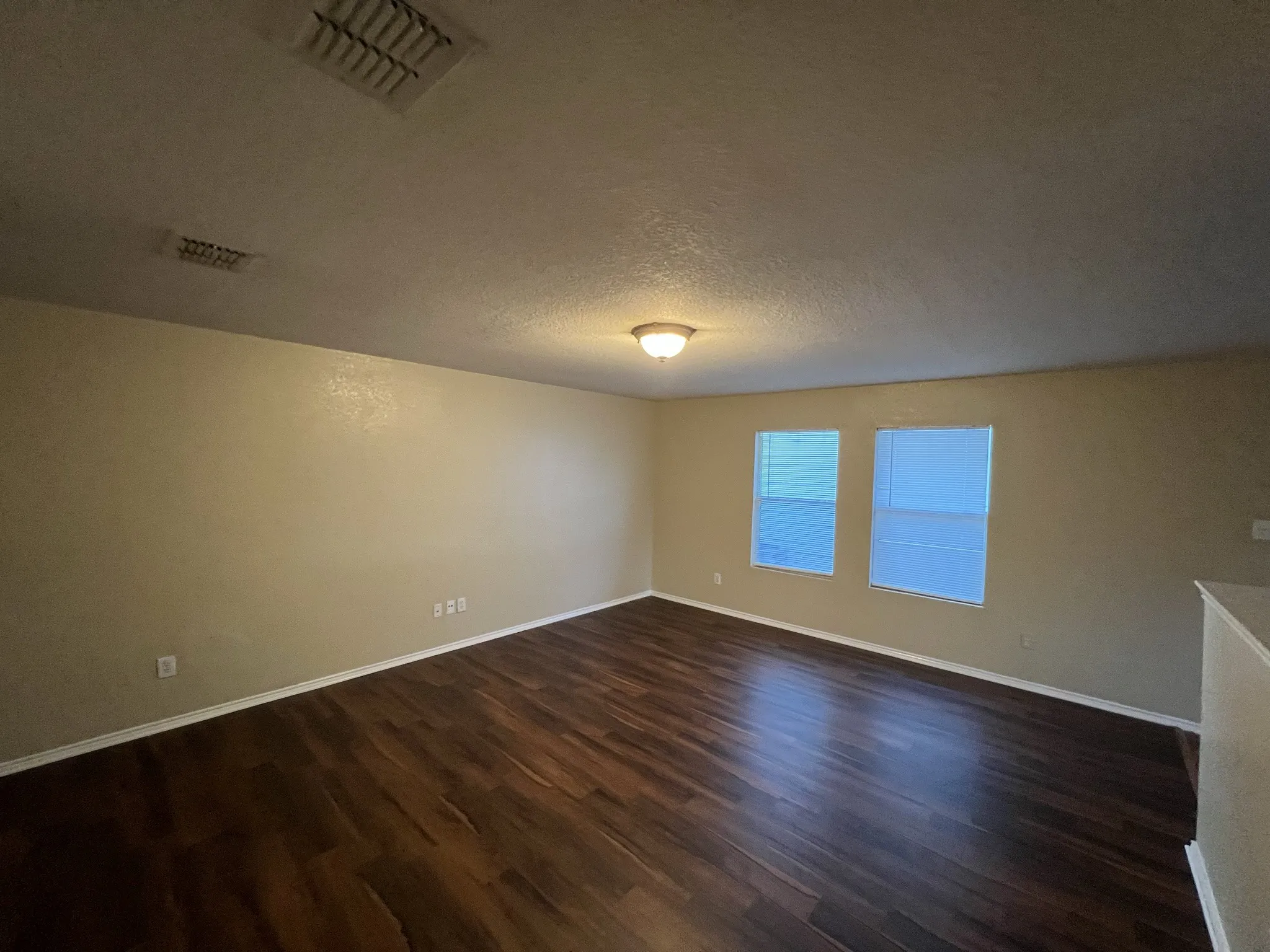 Single Family Residence For Rent in Tarrant County , 14036 Firebush Lane, Fort Worth, Texas 76052, 4 Bedroom, 2 Bathroom, 2 Garage spaces, 1,724 Sqft, built in 2007, mls#21357488, Real Estate Agent in Fort Worth, Homes For Rent in Tarrant county, Homes For Rent in Fort Worth, Realtor in Fort Worth Texas, Real Estate Brokerage Independent Realty Texas, Luminita Cordes Realtor