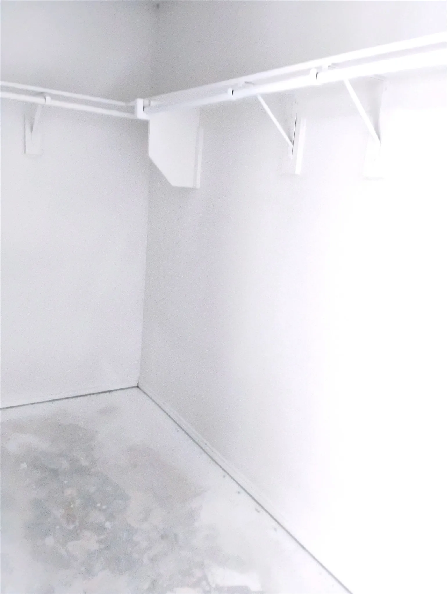 Master Walk In Closet