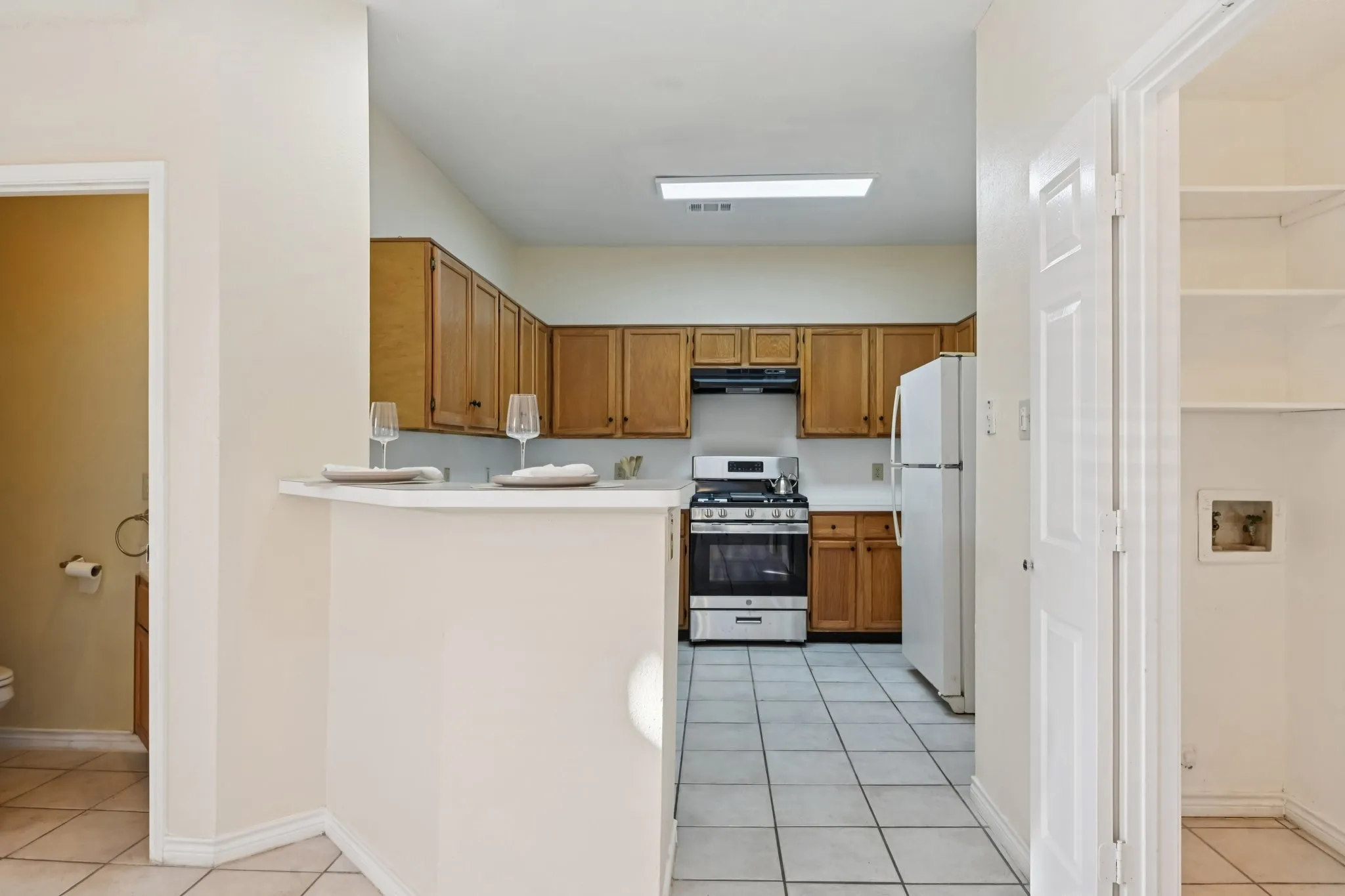 Single Family Residence For Sale in Dallas County , 6409 Wildhaven Drive, Rowlett, Texas 75089, 3 Bedroom, 3 Bathroom, 2 Garage spaces, 1,465 Sqft, built in 1991, mls#21357449, Real Estate Agent in Rowlett, Homes For Sale in Dallas county, Homes For Sale in Rowlett, Realtor in Rowlett Texas, Real Estate Brokerage Independent Realty Texas, Luminita Cordes Realtor