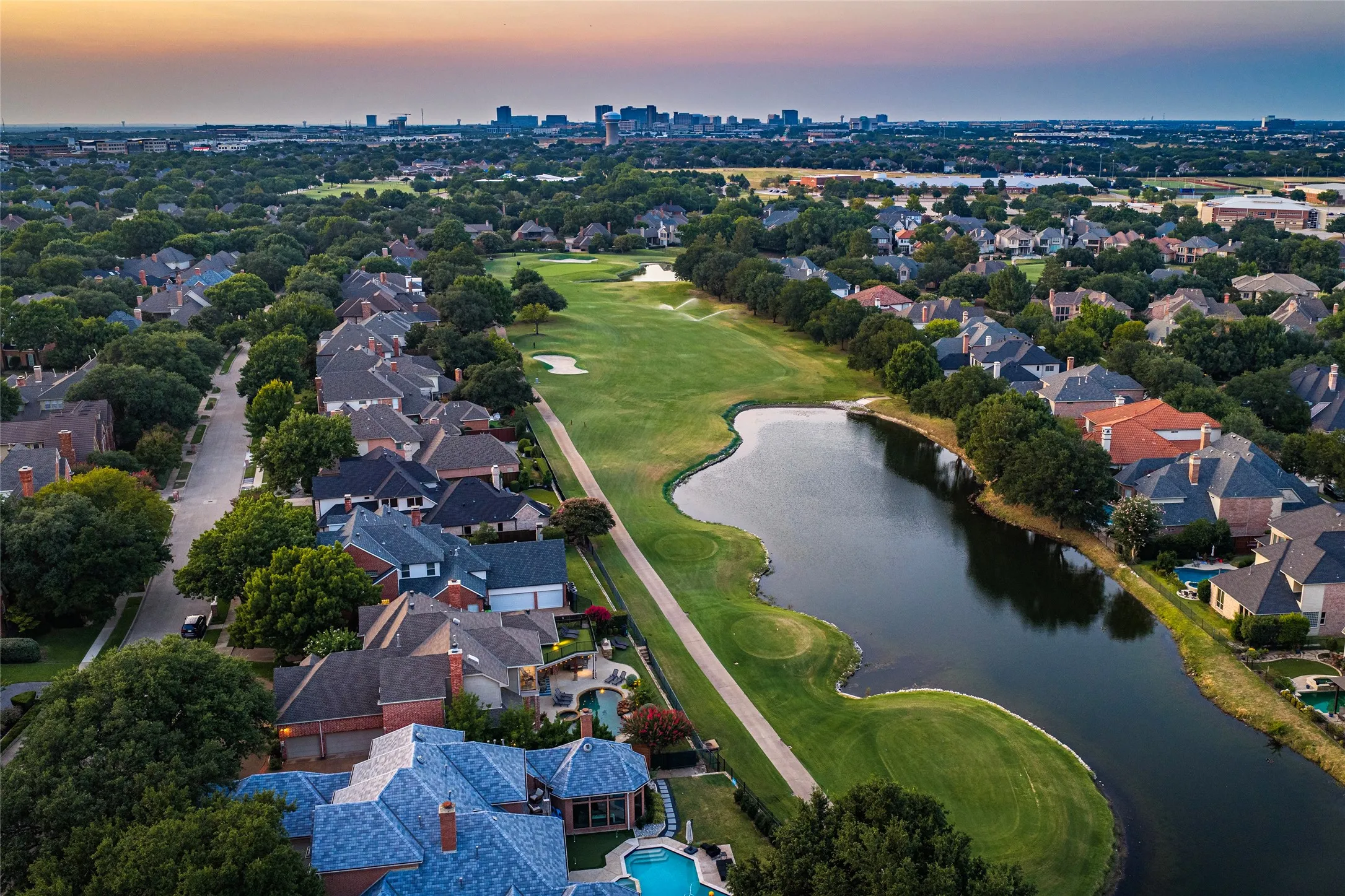 Single Family Residence For Sale in Collin County , 2808 Amesbury Drive, Plano, Texas 75093, 4 Bedroom, 4 Bathroom, 3 Garage spaces, 4,990 Sqft, built in 1992, mls#21350292, Real Estate Agent in Plano, Homes For Sale in Collin county, Homes For Sale in Plano, Realtor in Plano Texas, Real Estate Brokerage Independent Realty Texas, Luminita Cordes Realtor