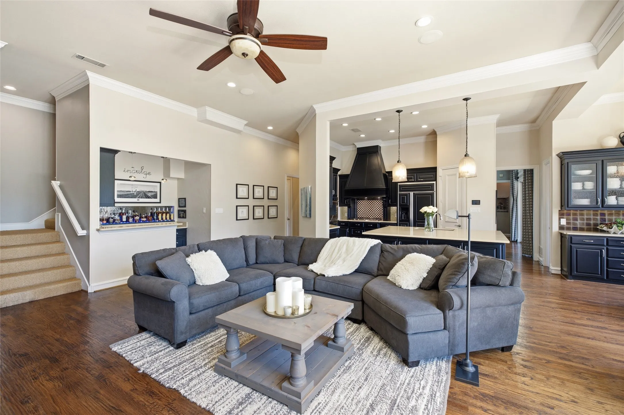 Single Family Residence For Sale in Collin County , 2808 Amesbury Drive, Plano, Texas 75093, 4 Bedroom, 4 Bathroom, 3 Garage spaces, 4,990 Sqft, built in 1992, mls#21350292, Real Estate Agent in Plano, Homes For Sale in Collin county, Homes For Sale in Plano, Realtor in Plano Texas, Real Estate Brokerage Independent Realty Texas, Luminita Cordes Realtor