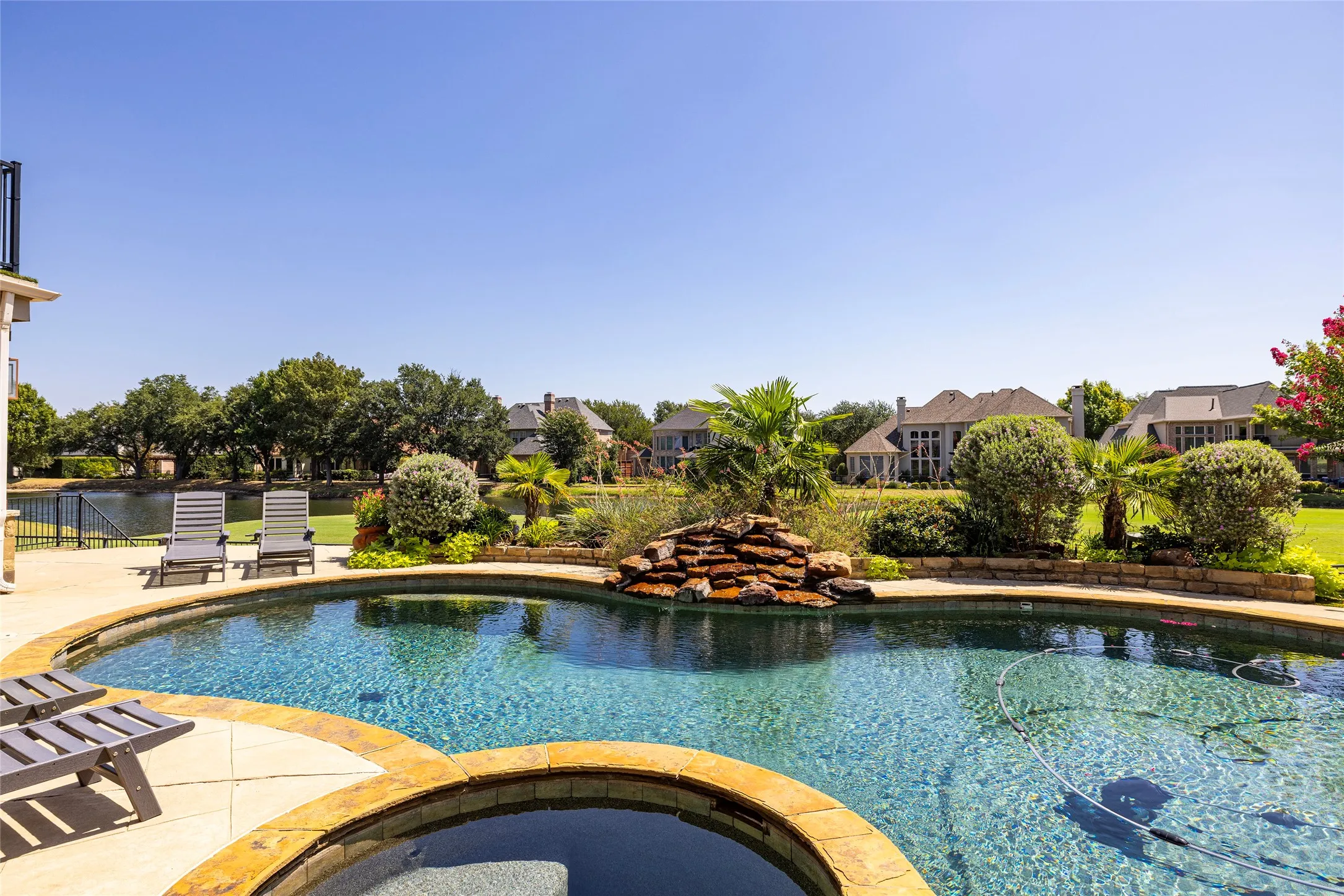 Single Family Residence For Sale in Collin County , 2808 Amesbury Drive, Plano, Texas 75093, 4 Bedroom, 4 Bathroom, 3 Garage spaces, 4,990 Sqft, built in 1992, mls#21350292, Real Estate Agent in Plano, Homes For Sale in Collin county, Homes For Sale in Plano, Realtor in Plano Texas, Real Estate Brokerage Independent Realty Texas, Luminita Cordes Realtor