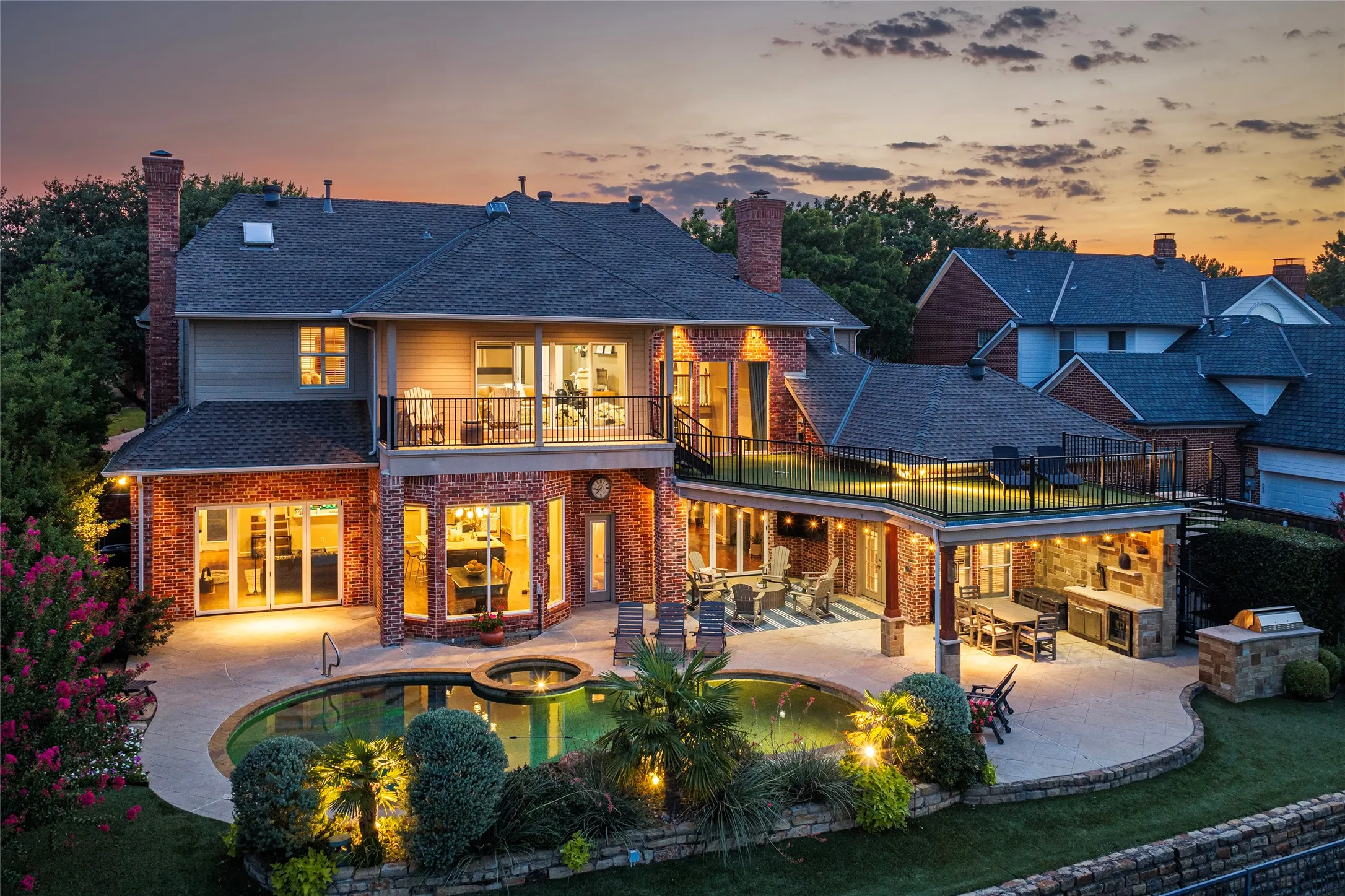 Single Family Residence For Sale in Collin County , 2808 Amesbury Drive, Plano, Texas 75093, 4 Bedroom, 4 Bathroom, 3 Garage spaces, 4,990 Sqft, built in 1992, mls#21350292, Real Estate Agent in Plano, Homes For Sale in Collin county, Homes For Sale in Plano, Realtor in Plano Texas, Real Estate Brokerage Independent Realty Texas, Luminita Cordes Realtor