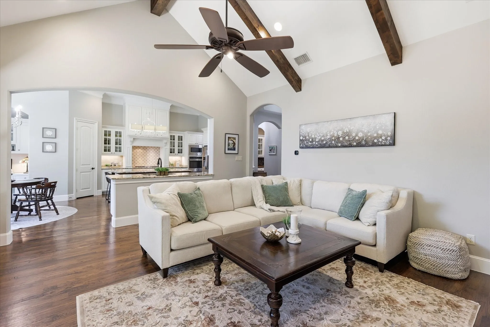 Single Family Residence For Sale in Denton County , 412 Nora Lane, Argyle, Texas 76226, 4 Bedroom, 3 Bathroom, 3 Garage spaces, 3,112 Sqft, built in 2015, mls#21356664, Real Estate Agent in Argyle, Homes For Sale in Denton county, Homes For Sale in Argyle, Realtor in Argyle Texas, Real Estate Brokerage Independent Realty Texas, Luminita Cordes Realtor