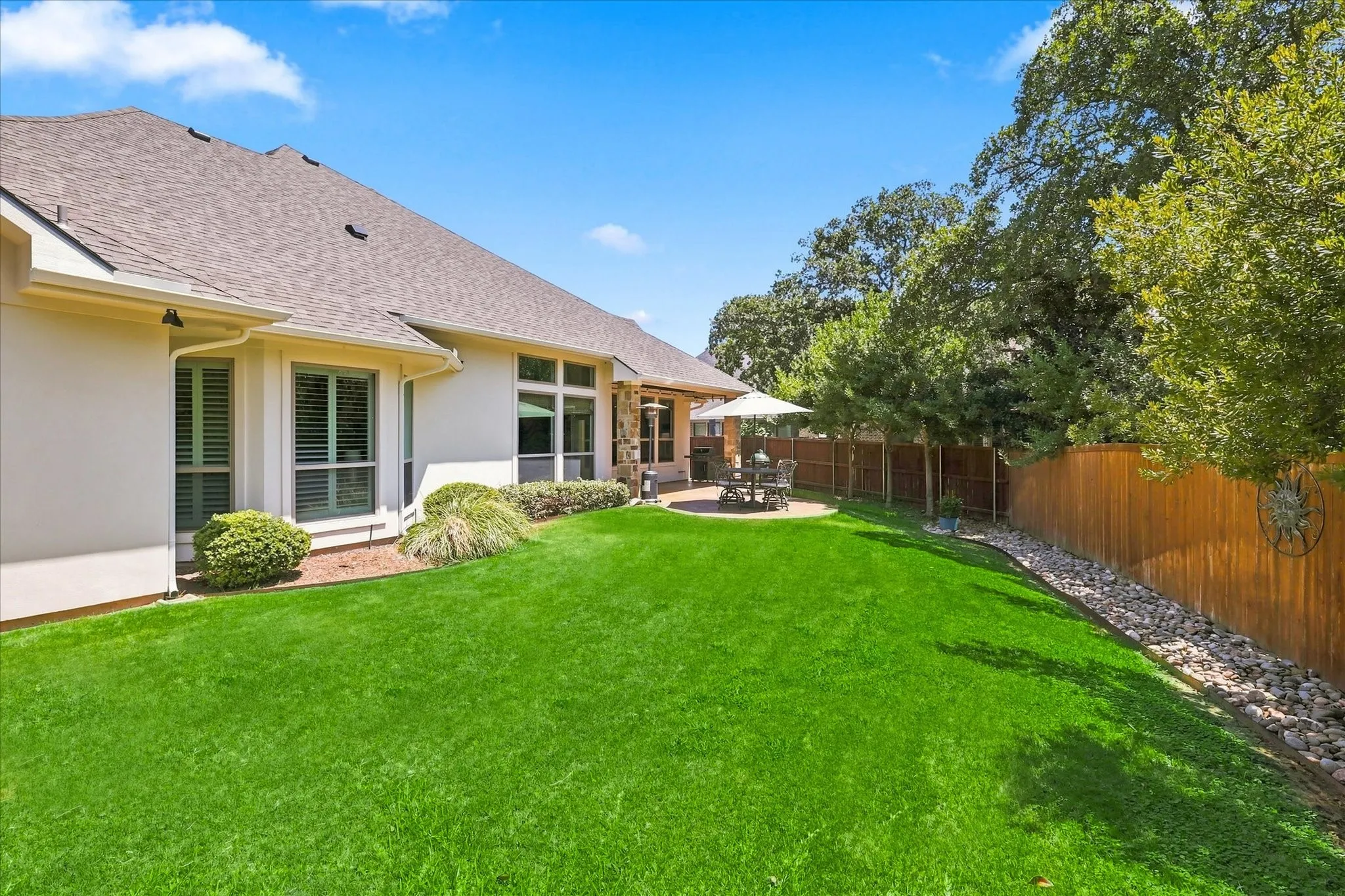 Single Family Residence For Sale in Denton County , 412 Nora Lane, Argyle, Texas 76226, 4 Bedroom, 3 Bathroom, 3 Garage spaces, 3,112 Sqft, built in 2015, mls#21356664, Real Estate Agent in Argyle, Homes For Sale in Denton county, Homes For Sale in Argyle, Realtor in Argyle Texas, Real Estate Brokerage Independent Realty Texas, Luminita Cordes Realtor