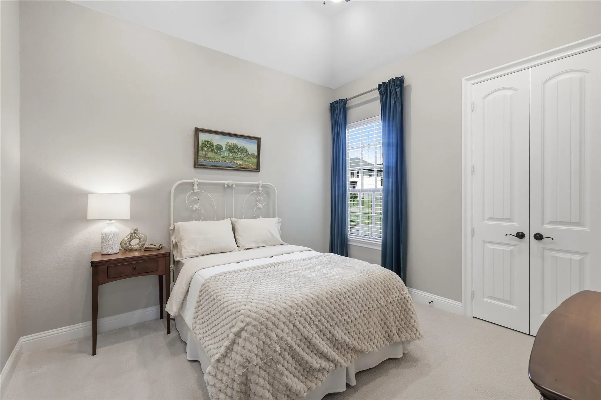 Single Family Residence For Sale in Denton County , 412 Nora Lane, Argyle, Texas 76226, 4 Bedroom, 3 Bathroom, 3 Garage spaces, 3,112 Sqft, built in 2015, mls#21356664, Real Estate Agent in Argyle, Homes For Sale in Denton county, Homes For Sale in Argyle, Realtor in Argyle Texas, Real Estate Brokerage Independent Realty Texas, Luminita Cordes Realtor