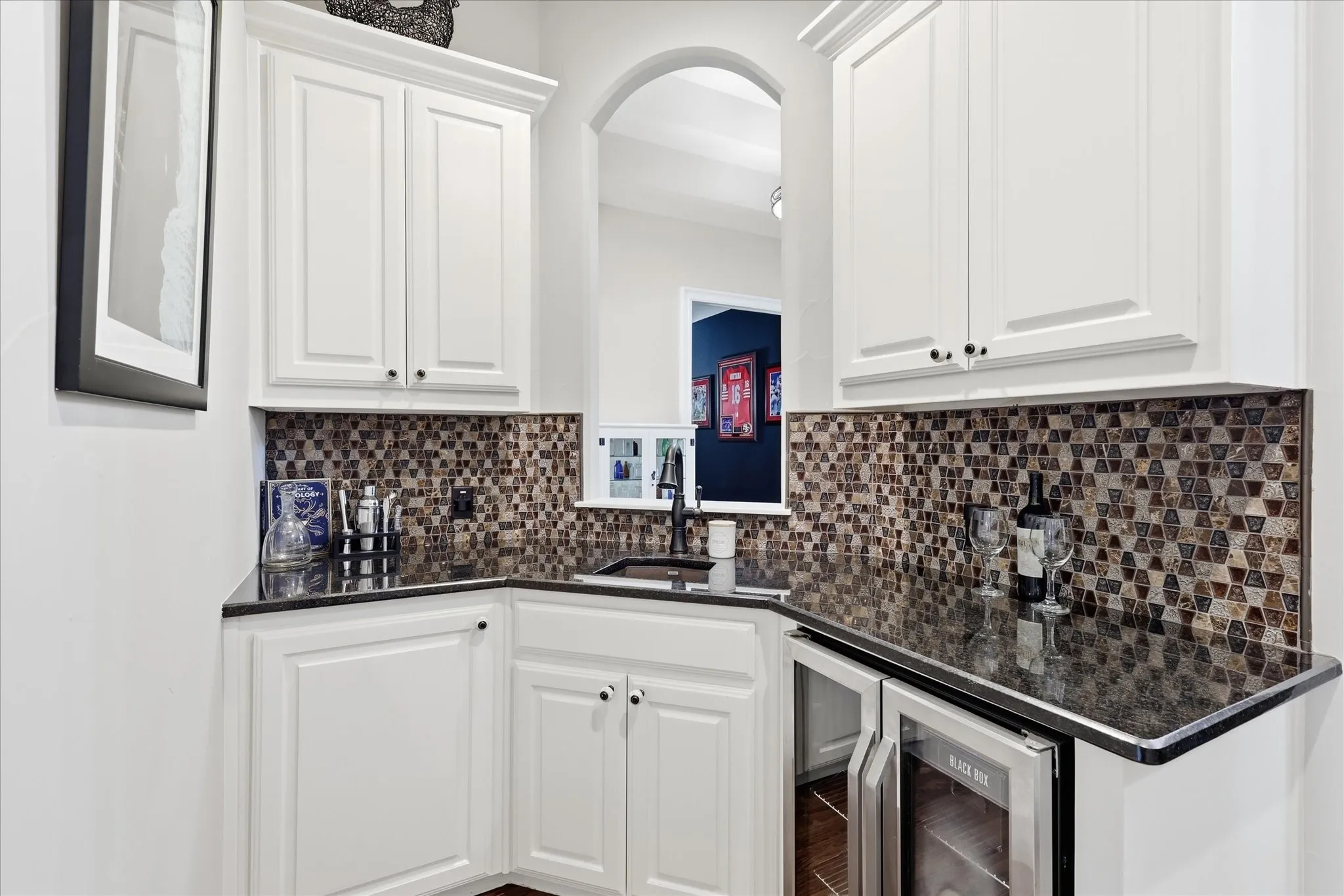 Single Family Residence For Sale in Denton County , 412 Nora Lane, Argyle, Texas 76226, 4 Bedroom, 3 Bathroom, 3 Garage spaces, 3,112 Sqft, built in 2015, mls#21356664, Real Estate Agent in Argyle, Homes For Sale in Denton county, Homes For Sale in Argyle, Realtor in Argyle Texas, Real Estate Brokerage Independent Realty Texas, Luminita Cordes Realtor