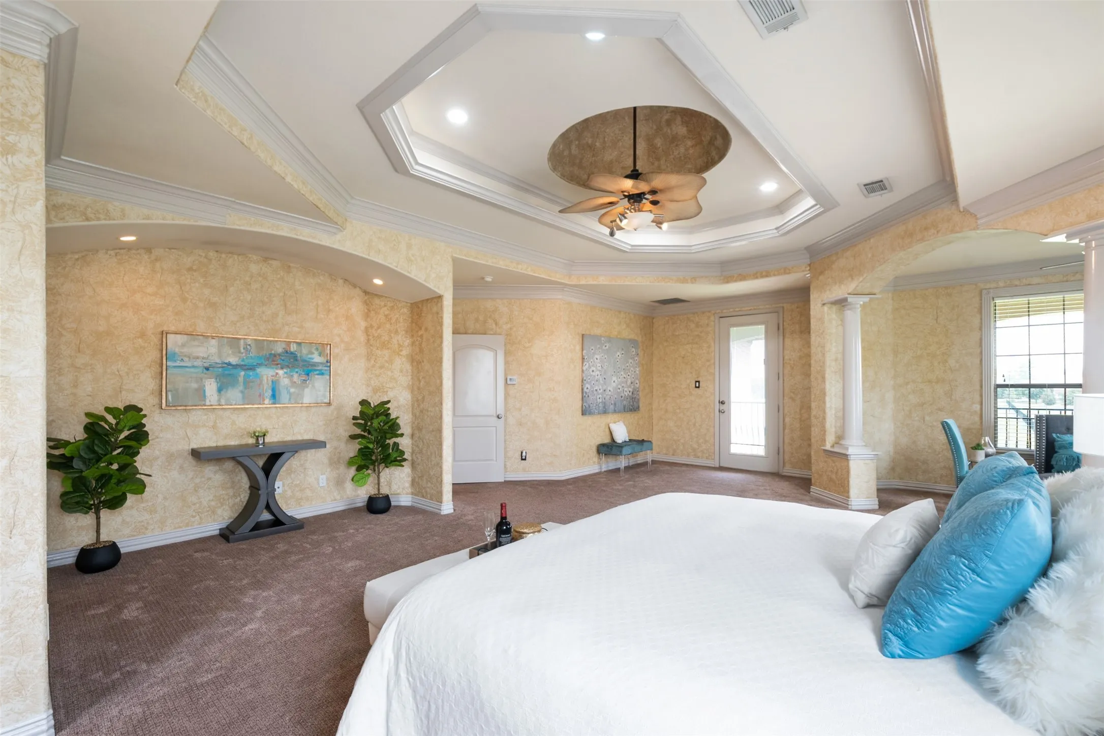 Single Family Residence For Sale in Dallas County , 2627 Wells Court, Cedar Hill, Texas 75104, 7 Bedroom, 7 Bathroom, 3 Garage spaces, 6,300 Sqft, built in 2006, mls#21357521, Real Estate Agent in Cedar Hill, Homes For Sale in Dallas county, Homes For Sale in Cedar Hill, Realtor in Cedar Hill Texas, Real Estate Brokerage Independent Realty Texas, Luminita Cordes Realtor