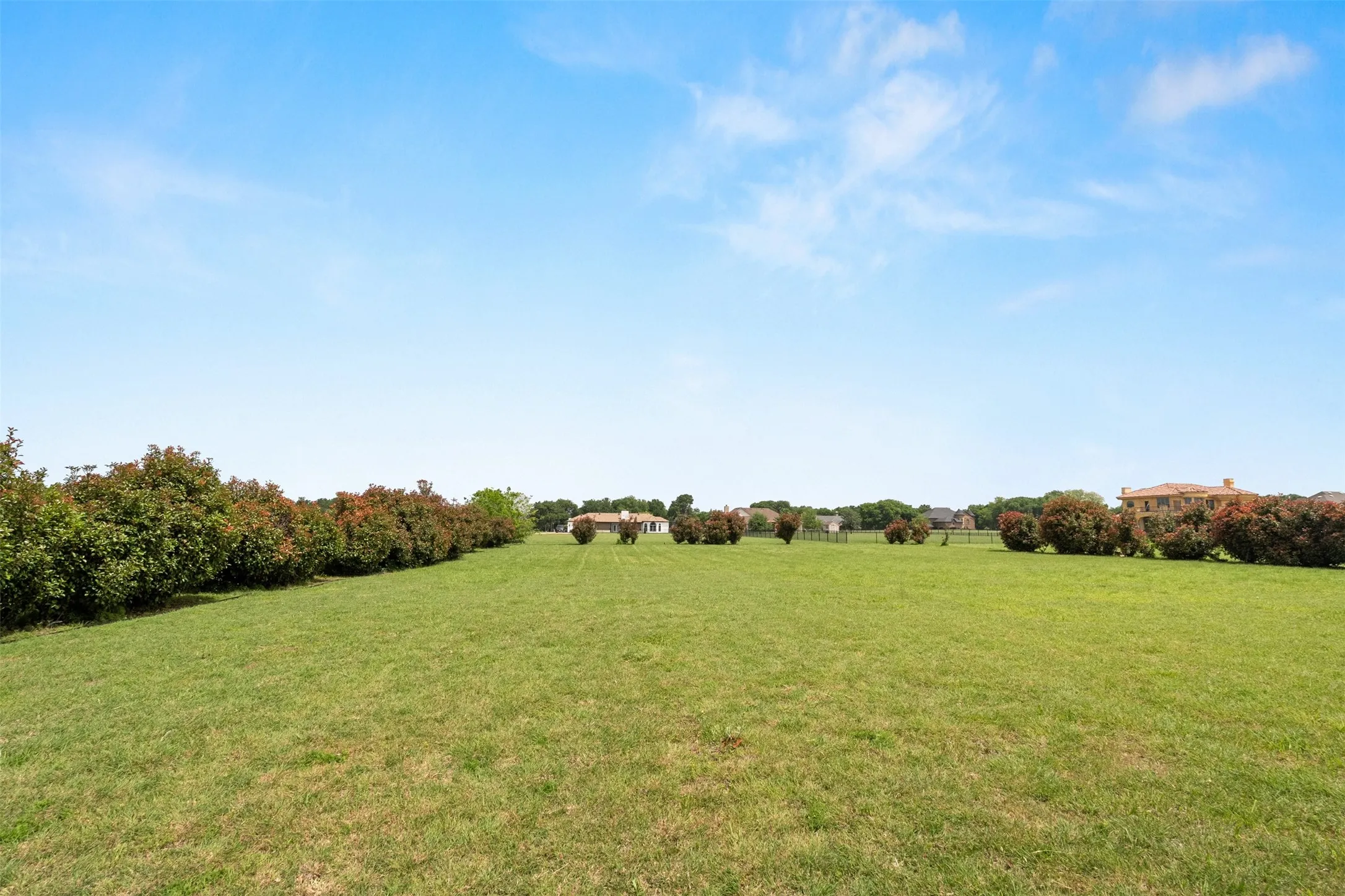 Single Family Residence For Sale in Dallas County , 2627 Wells Court, Cedar Hill, Texas 75104, 7 Bedroom, 7 Bathroom, 3 Garage spaces, 6,300 Sqft, built in 2006, mls#21357521, Real Estate Agent in Cedar Hill, Homes For Sale in Dallas county, Homes For Sale in Cedar Hill, Realtor in Cedar Hill Texas, Real Estate Brokerage Independent Realty Texas, Luminita Cordes Realtor