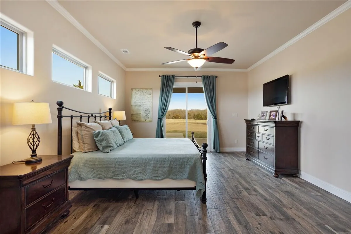 Single Family Residence For Sale in Collin County , 8636 Morgan Road, Blue Ridge, Texas 75424, 3 Bedroom, 4 Bathroom, 3 Garage spaces, 3,324 Sqft, built in 2016, mls#21356431, Real Estate Agent in Blue Ridge, Homes For Sale in Collin county, Homes For Sale in Blue Ridge, Realtor in Blue Ridge Texas, Real Estate Brokerage Independent Realty Texas, Luminita Cordes Realtor