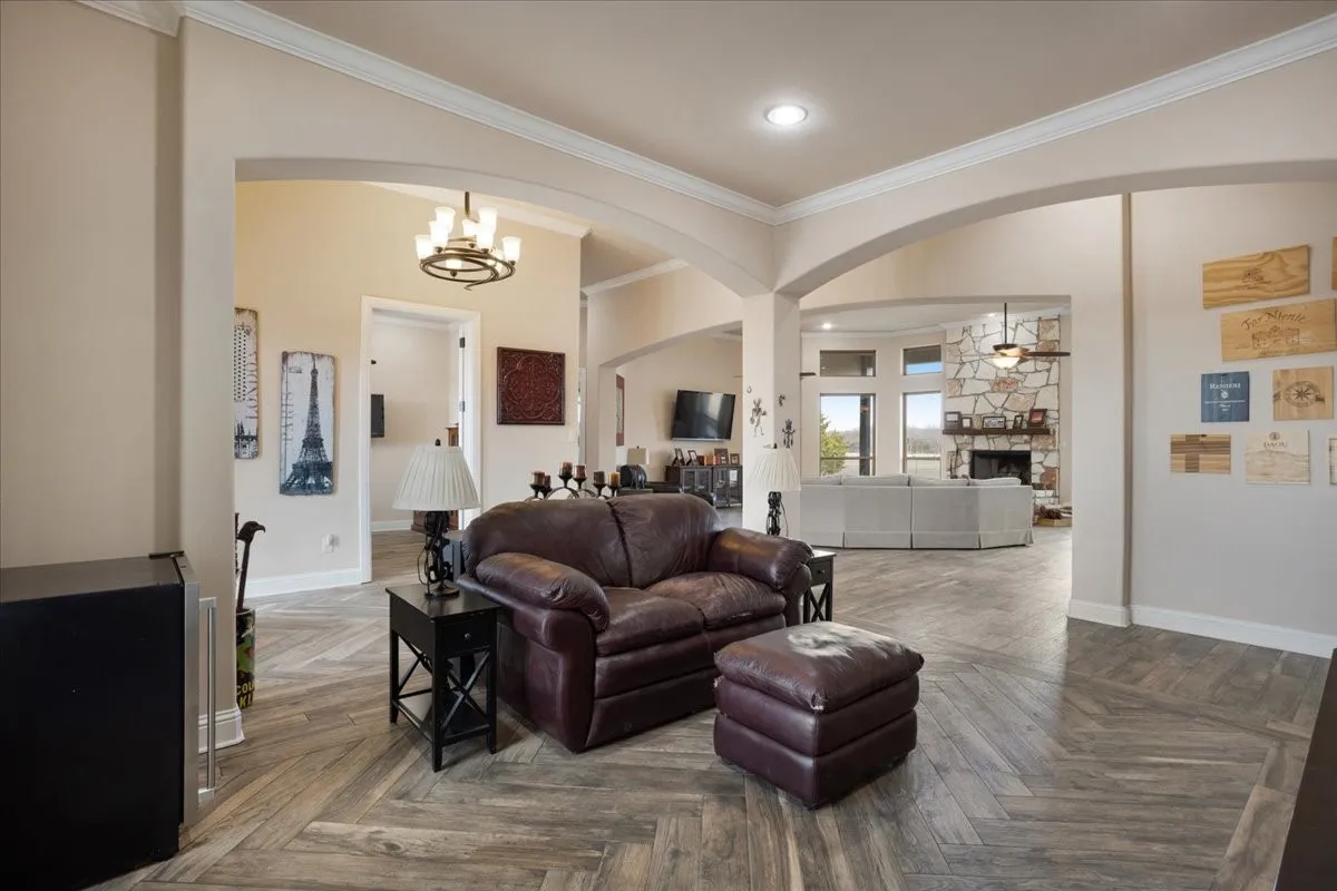 Single Family Residence For Sale in Collin County , 8636 Morgan Road, Blue Ridge, Texas 75424, 3 Bedroom, 4 Bathroom, 3 Garage spaces, 3,324 Sqft, built in 2016, mls#21356431, Real Estate Agent in Blue Ridge, Homes For Sale in Collin county, Homes For Sale in Blue Ridge, Realtor in Blue Ridge Texas, Real Estate Brokerage Independent Realty Texas, Luminita Cordes Realtor