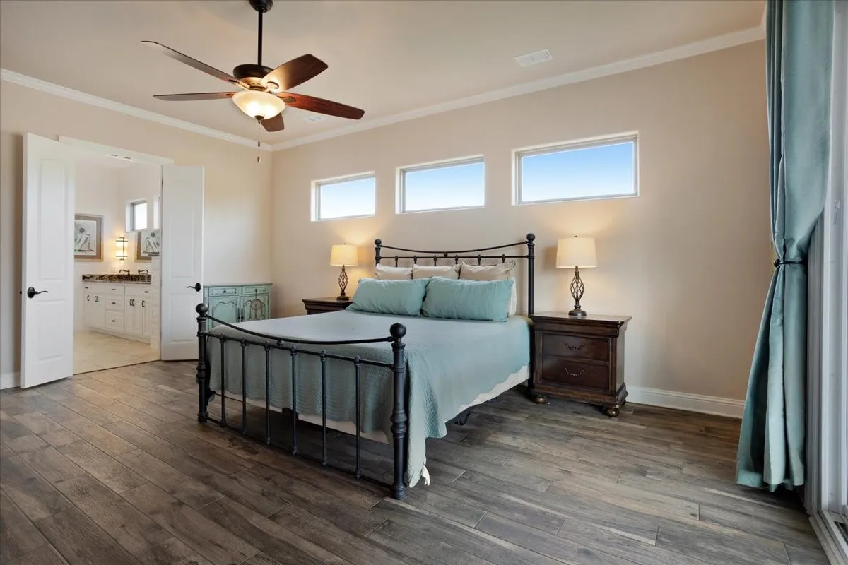 Single Family Residence For Sale in Collin County , 8636 Morgan Road, Blue Ridge, Texas 75424, 3 Bedroom, 4 Bathroom, 3 Garage spaces, 3,324 Sqft, built in 2016, mls#21356431, Real Estate Agent in Blue Ridge, Homes For Sale in Collin county, Homes For Sale in Blue Ridge, Realtor in Blue Ridge Texas, Real Estate Brokerage Independent Realty Texas, Luminita Cordes Realtor