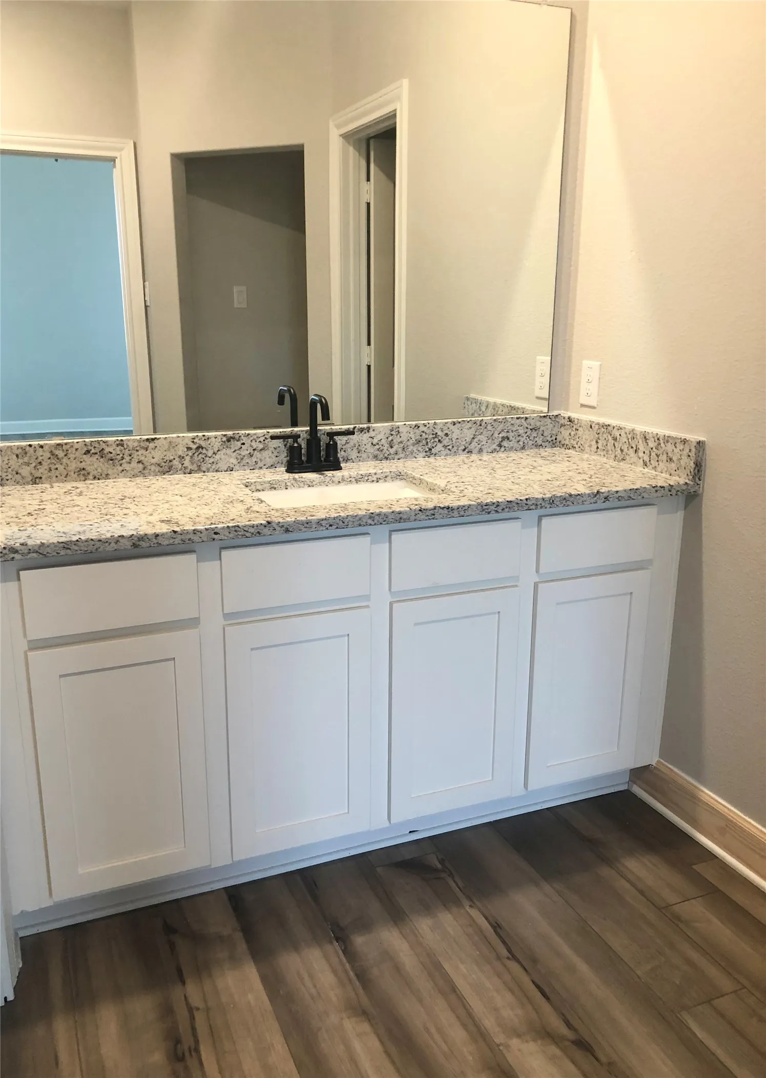 Single Family Residence For Rent in Collin County , 617 Harbor Oaks Drive, Anna, Texas 75409, 4 Bedroom, 2 Bathroom, 2 Garage spaces, 1,811 Sqft, built in 2023, mls#21357473, Real Estate Agent in Anna, Homes For Rent in Collin county, Homes For Rent in Anna, Realtor in Anna Texas, Real Estate Brokerage Independent Realty Texas, Luminita Cordes Realtor