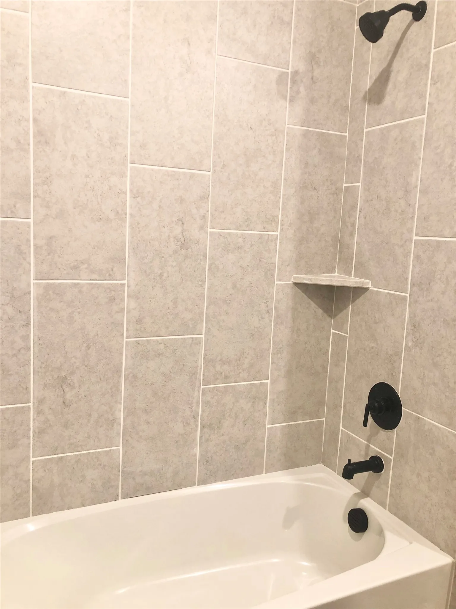 Single Family Residence For Rent in Collin County , 617 Harbor Oaks Drive, Anna, Texas 75409, 4 Bedroom, 2 Bathroom, 2 Garage spaces, 1,811 Sqft, built in 2023, mls#21357473, Real Estate Agent in Anna, Homes For Rent in Collin county, Homes For Rent in Anna, Realtor in Anna Texas, Real Estate Brokerage Independent Realty Texas, Luminita Cordes Realtor