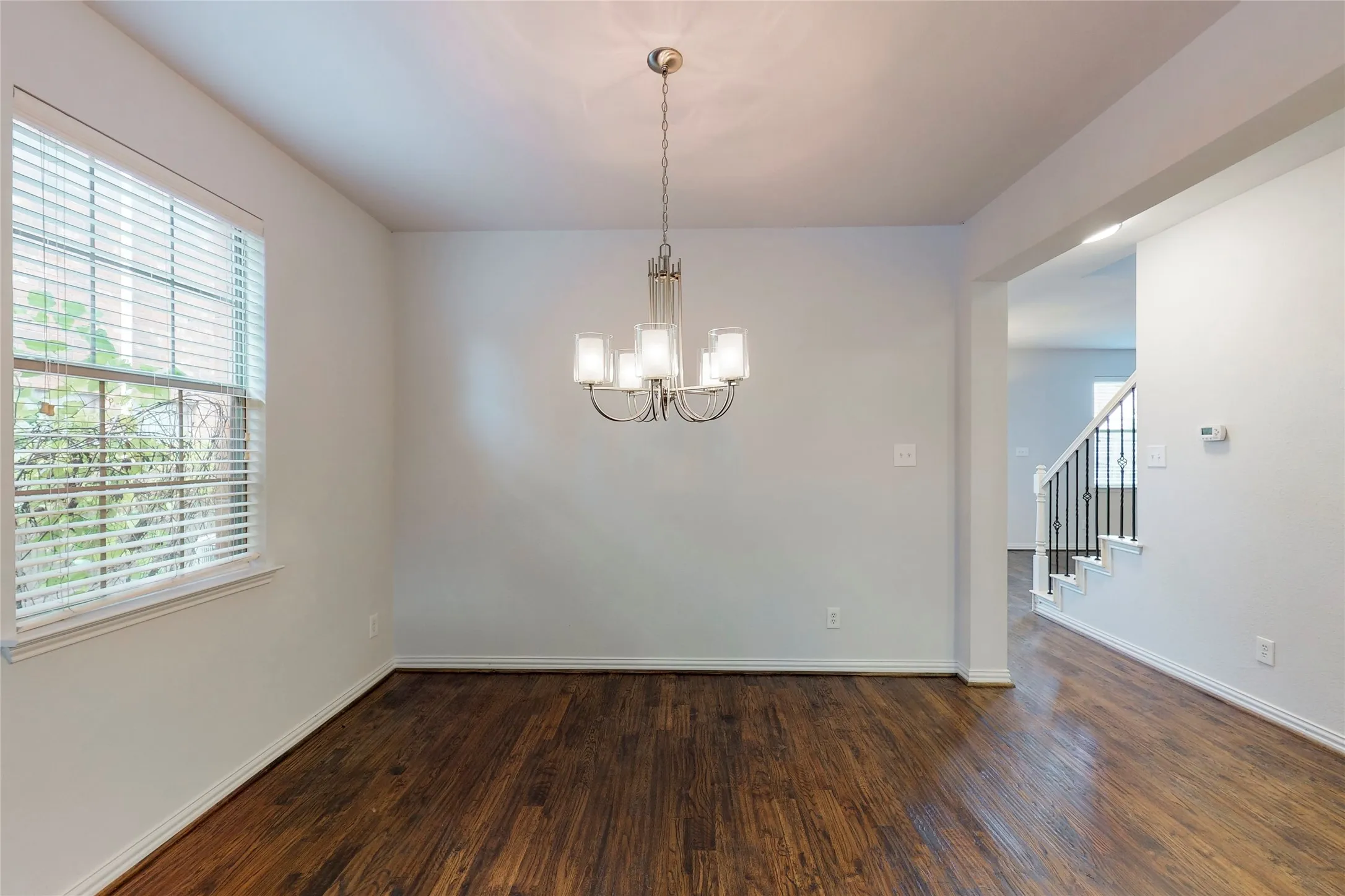 Single Family Residence For Rent in Collin County , 3208 Grant Street, Mc Kinney, Texas 75071, 4 Bedroom, 3 Bathroom, 2 Garage spaces, 2,593 Sqft, built in 2005, mls#21357535, Real Estate Agent in Mc Kinney, Homes For Rent in Collin county, Homes For Rent in Mc Kinney, Realtor in Mc Kinney Texas, Real Estate Brokerage Independent Realty Texas, Luminita Cordes Realtor