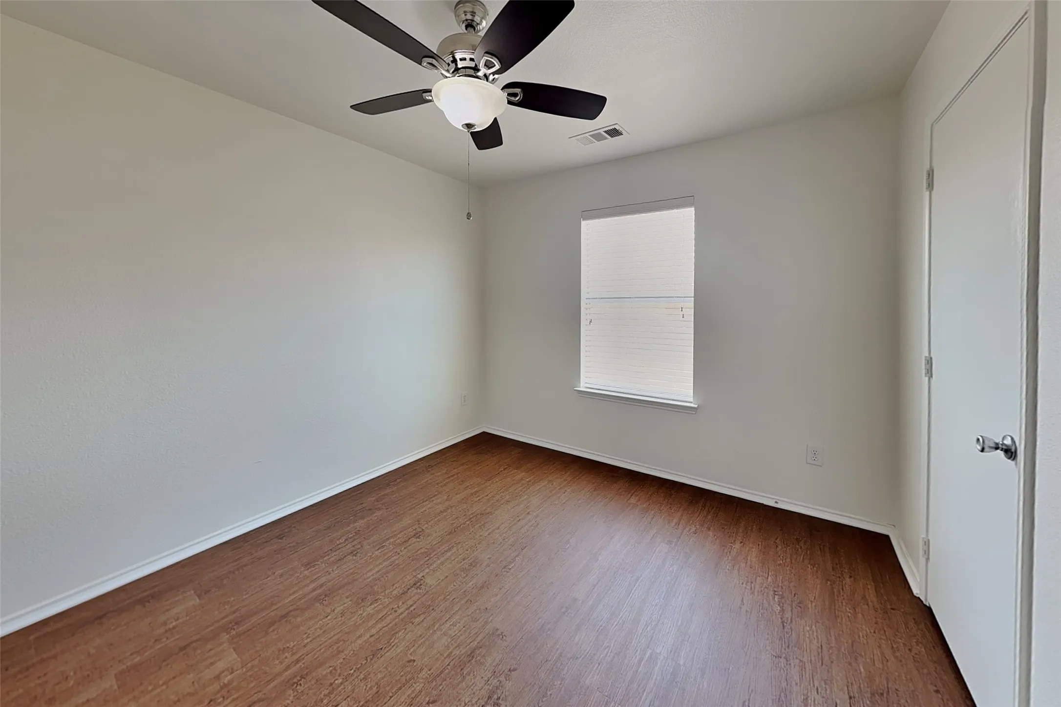 Single Family Residence For Rent in Collin County , 3208 Grant Street, Mc Kinney, Texas 75071, 4 Bedroom, 3 Bathroom, 2 Garage spaces, 2,593 Sqft, built in 2005, mls#21357535, Real Estate Agent in Mc Kinney, Homes For Rent in Collin county, Homes For Rent in Mc Kinney, Realtor in Mc Kinney Texas, Real Estate Brokerage Independent Realty Texas, Luminita Cordes Realtor