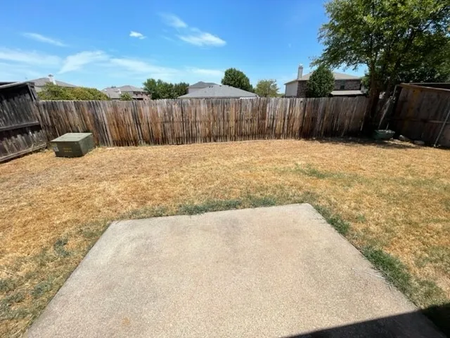 Single Family Residence For Rent in Tarrant County , 5413 Emmeryville Lane, Fort Worth, Texas 76244, 3 Bedroom, 2 Bathroom, 2 Garage spaces, 1,722 Sqft, built in 2002, mls#21357553, Real Estate Agent in Fort Worth, Homes For Rent in Tarrant county, Homes For Rent in Fort Worth, Realtor in Fort Worth Texas, Real Estate Brokerage Independent Realty Texas, Luminita Cordes Realtor