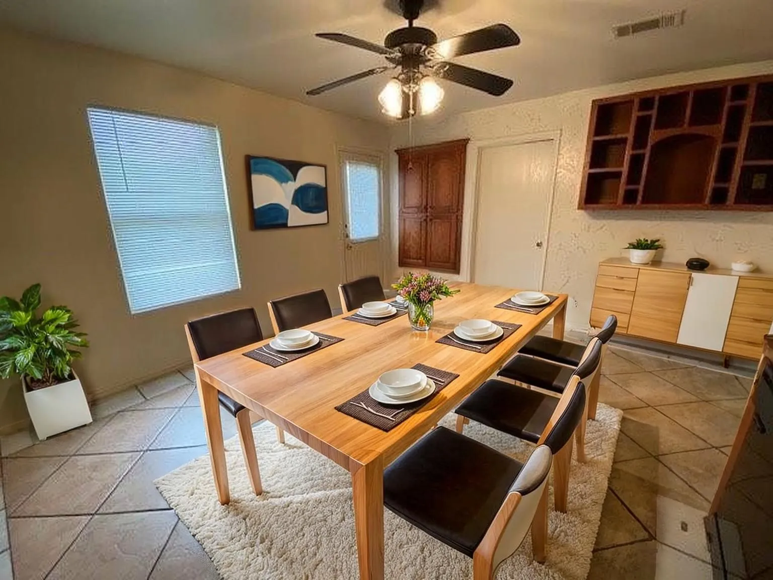 Single Family Residence For Rent in Tarrant County , 5413 Emmeryville Lane, Fort Worth, Texas 76244, 3 Bedroom, 2 Bathroom, 2 Garage spaces, 1,722 Sqft, built in 2002, mls#21357553, Real Estate Agent in Fort Worth, Homes For Rent in Tarrant county, Homes For Rent in Fort Worth, Realtor in Fort Worth Texas, Real Estate Brokerage Independent Realty Texas, Luminita Cordes Realtor