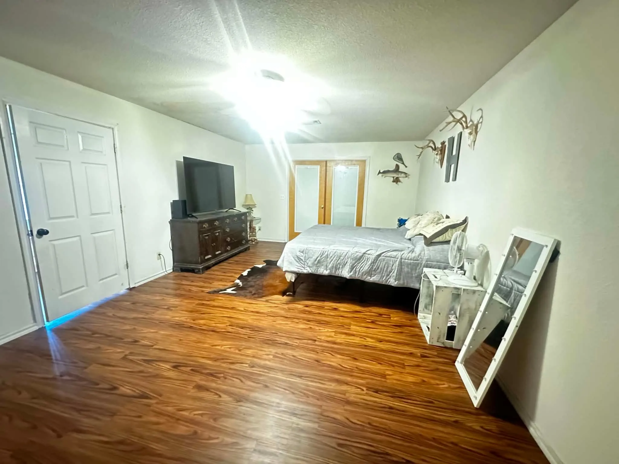 Single Family Residence For Sale in Hill County , 2437 State Highway 22, Whitney, Texas 76692, 5 Bedroom, 3 Bathroom, 2 Garage spaces, 3,433 Sqft, built in 2002, mls#21357563, Real Estate Agent in Whitney, Homes For Sale in Hill county, Homes For Sale in Whitney, Realtor in Whitney Texas, Real Estate Brokerage Independent Realty Texas, Luminita Cordes Realtor