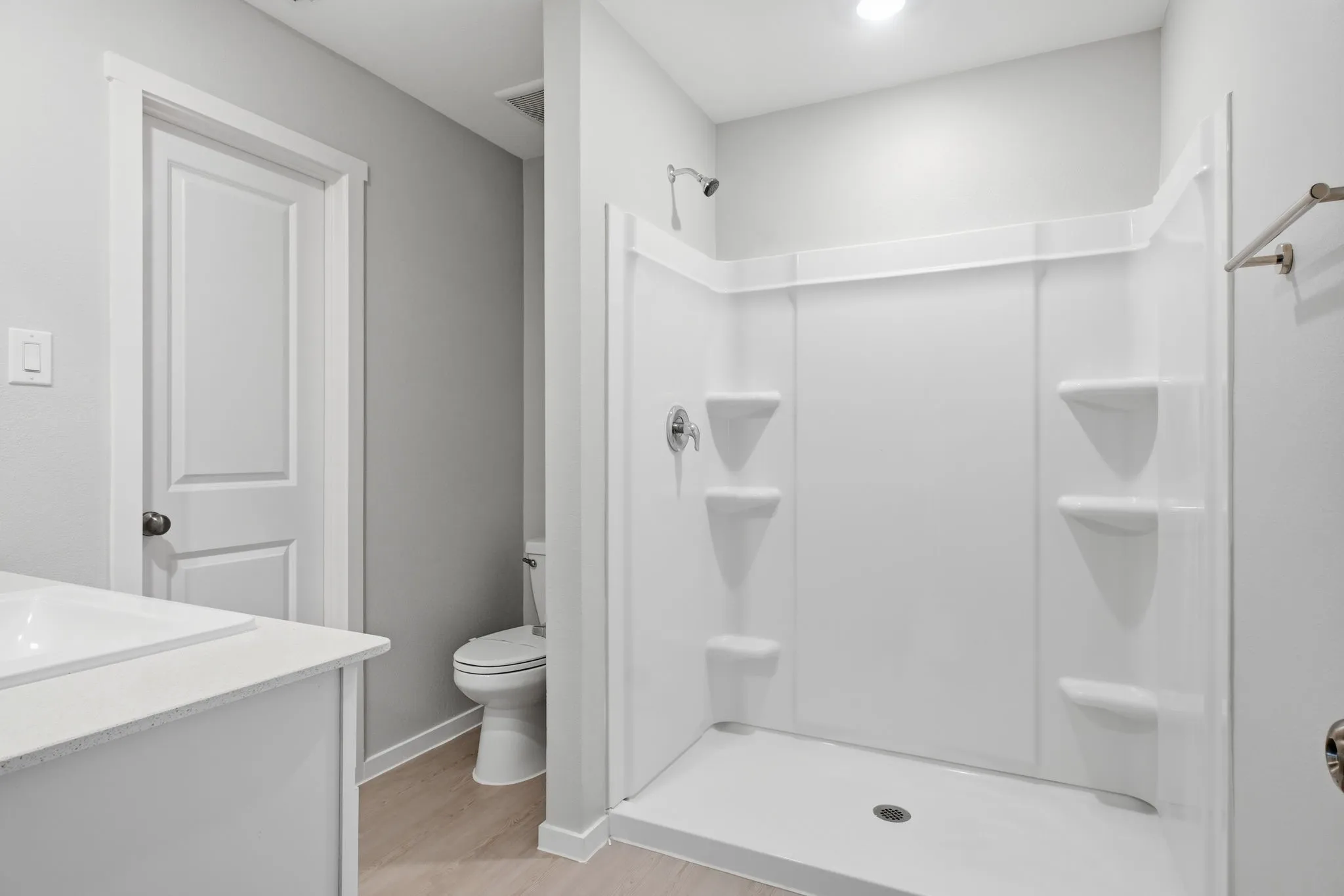 Single Family Residence For Sale in Dallas County , 205 Poplar Place, Wilmer, Texas 75172, 3 Bedroom, 2 Bathroom, 2 Garage spaces, 1,400 Sqft, built in 2025, mls#21355241, Real Estate Agent in Wilmer, Homes For Sale in Dallas county, Homes For Sale in Wilmer, Realtor in Wilmer Texas, Real Estate Brokerage Independent Realty Texas, Luminita Cordes Realtor