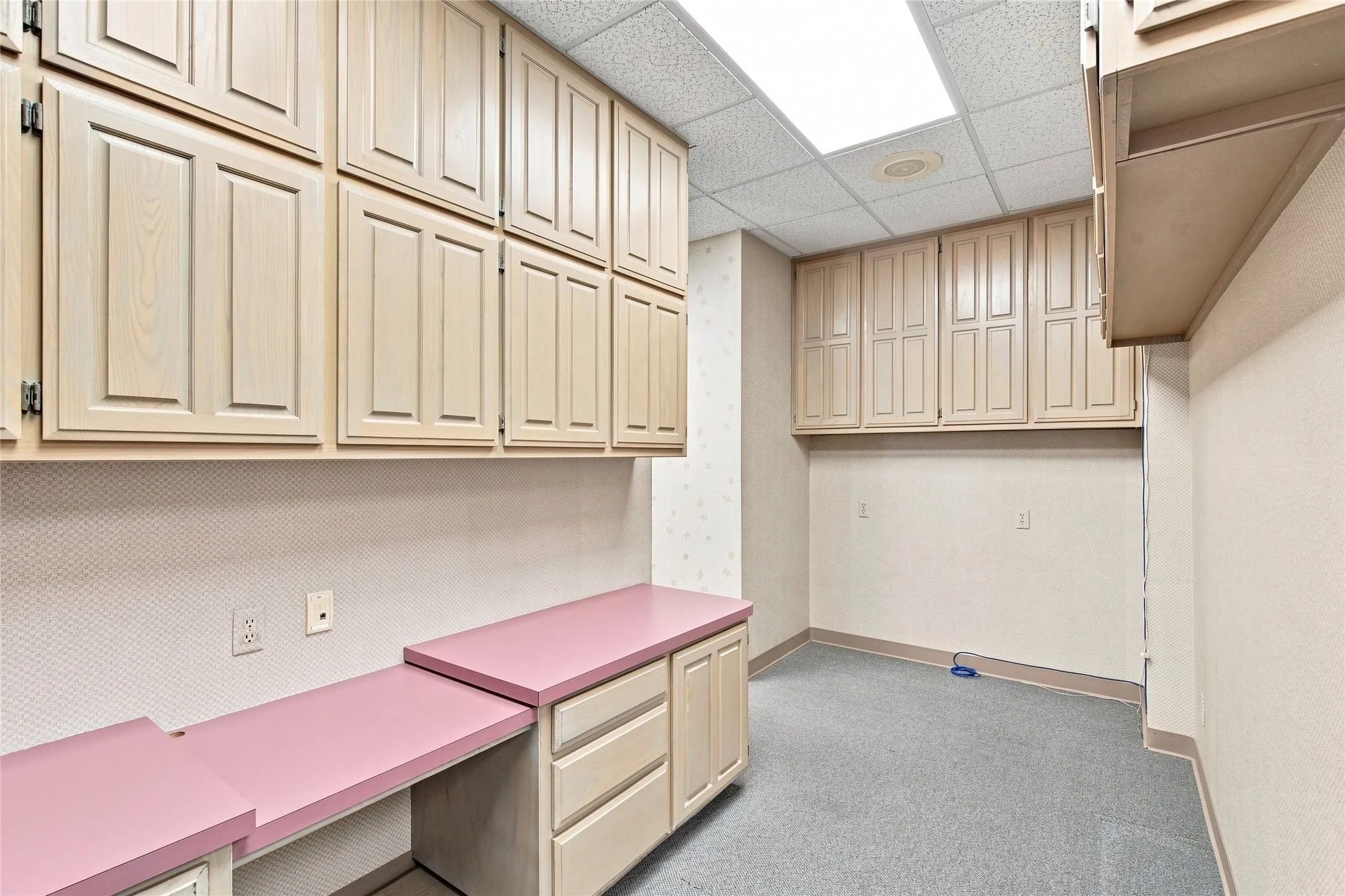 Office For Sale in Tarrant County , 901 Medical Centre Drive C, Arlington, Texas 76012, 0, 0, Garage spaces, 0 Sqft, built in 1984, Price $460,000, mls#21356402, Real Estate Agent in Arlington, Homes For Sale in Tarrant county, Homes For Sale in Arlington, Realtor in Arlington Texas, Real Estate Brokerage Independent Realty Texas, Luminita Cordes Realtor