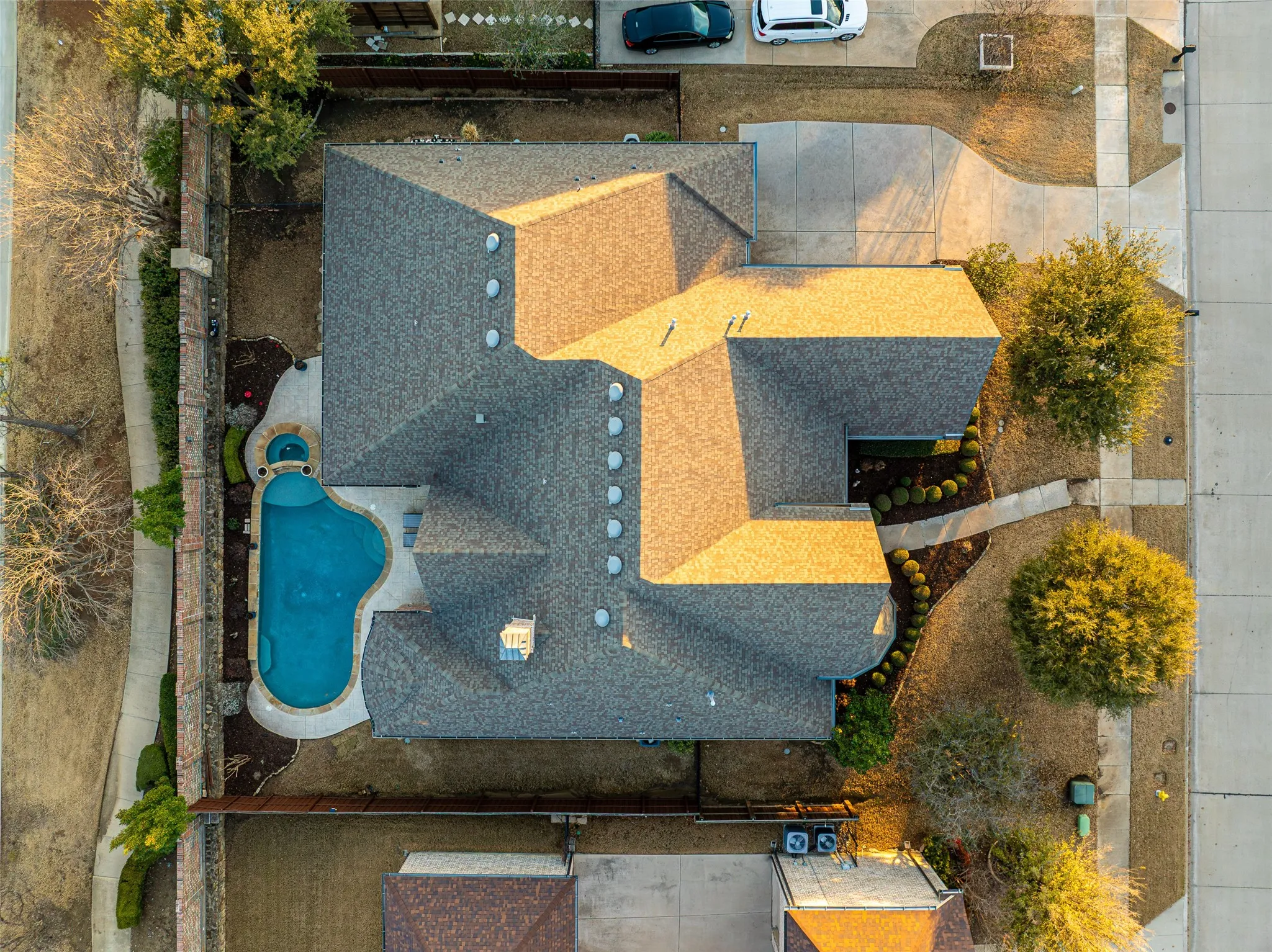 Single Family Residence For Sale in Denton County , 905 Cipriani Drive, Frisco, Texas 75036, 4 Bedroom, 5 Bathroom, 3 Garage spaces, 4,278 Sqft, built in 2010, mls#21347711, Real Estate Agent in Frisco, Homes For Sale in Denton county, Homes For Sale in Frisco, Realtor in Frisco Texas, Real Estate Brokerage Independent Realty Texas, Luminita Cordes Realtor