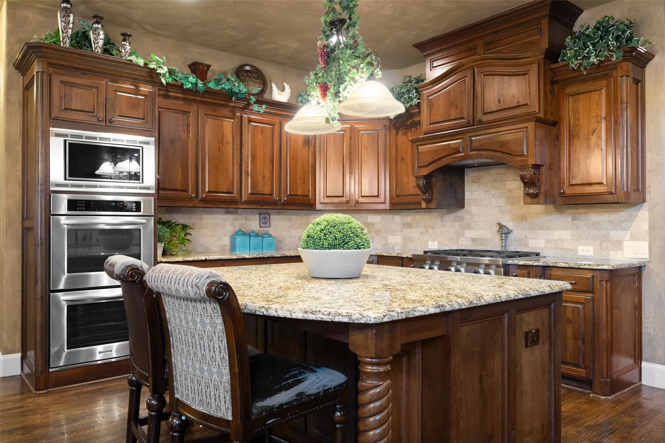 Single Family Residence For Sale in Denton County , 905 Cipriani Drive, Frisco, Texas 75036, 4 Bedroom, 5 Bathroom, 3 Garage spaces, 4,278 Sqft, built in 2010, mls#21347711, Real Estate Agent in Frisco, Homes For Sale in Denton county, Homes For Sale in Frisco, Realtor in Frisco Texas, Real Estate Brokerage Independent Realty Texas, Luminita Cordes Realtor