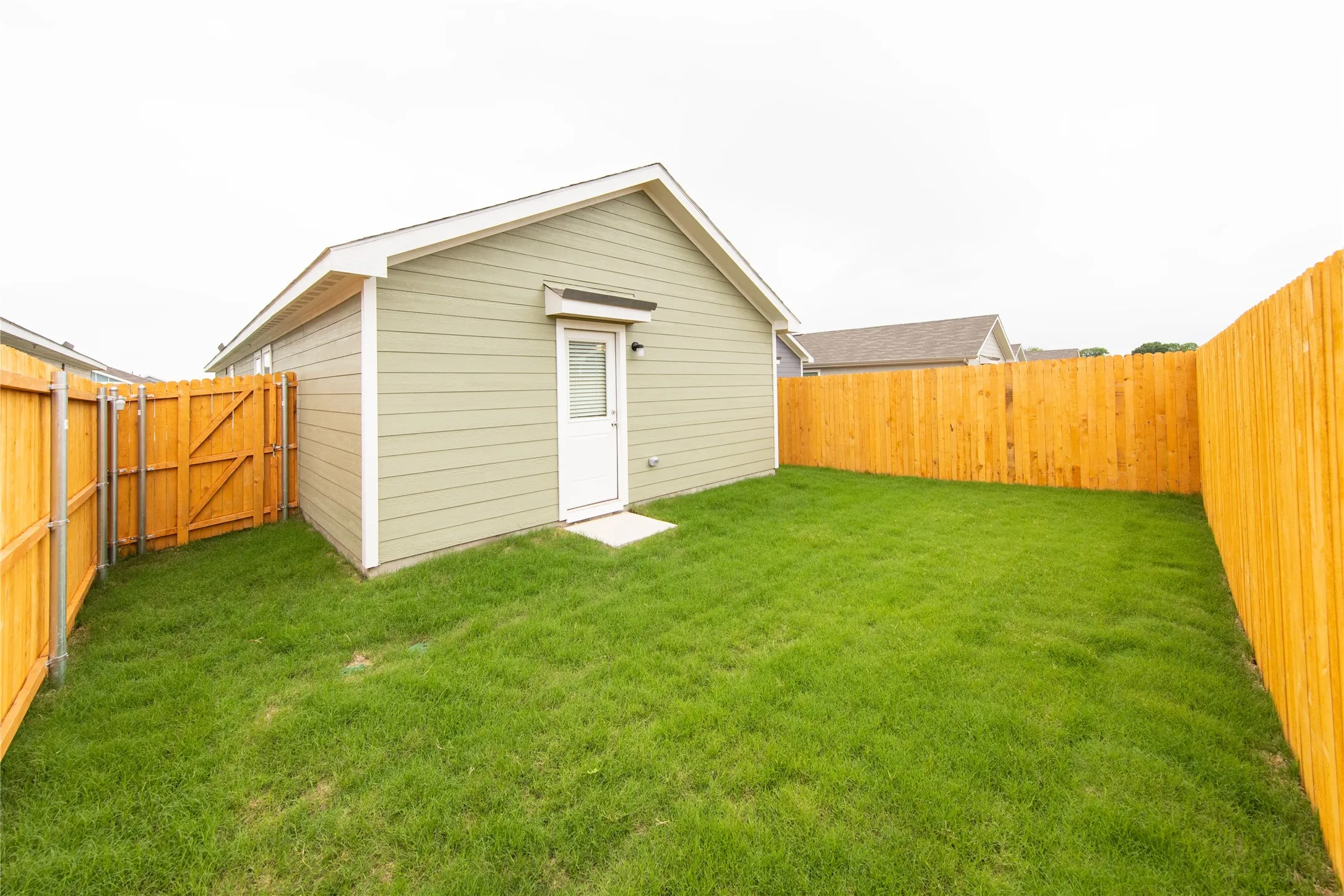 Single Family Residence For Rent in Collin County , 230 Sunflower Street, Princeton, Texas 75407, 4 Bedroom, 2 Bathroom, Garage spaces, 1,300 Sqft, built in 2024, mls#21355404, Real Estate Agent in Princeton, Homes For Rent in Collin county, Homes For Rent in Princeton, Realtor in Princeton Texas, Real Estate Brokerage Independent Realty Texas, Luminita Cordes Realtor
