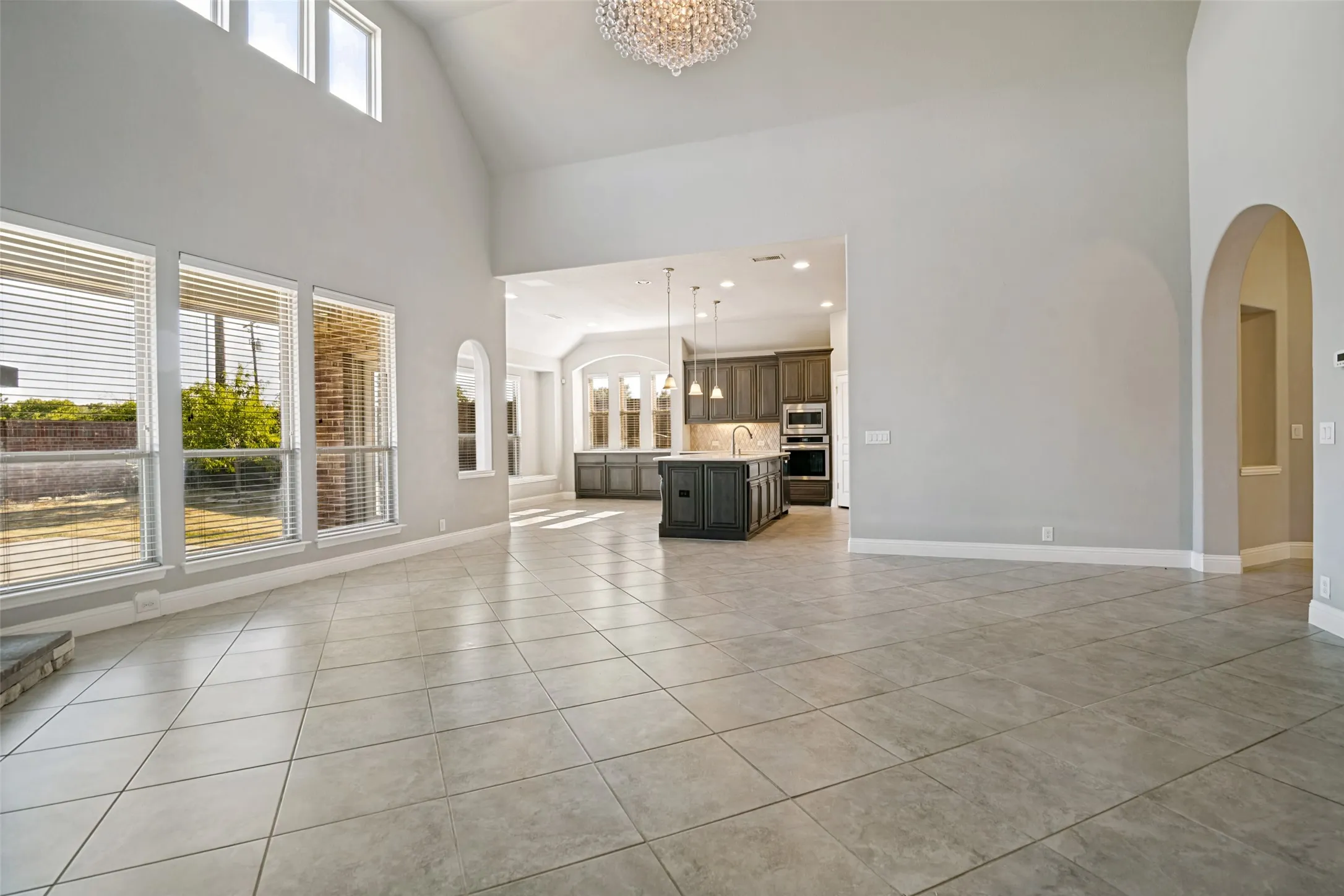 Single Family Residence For Sale in Collin County , 501 Virginia Lane, Wylie, Texas 75098, 5 Bedroom, 3 Bathroom, 2 Garage spaces, 3,116 Sqft, built in 2017, mls#21357542, Real Estate Agent in Wylie, Homes For Sale in Collin county, Homes For Sale in Wylie, Realtor in Wylie Texas, Real Estate Brokerage Independent Realty Texas, Luminita Cordes Realtor