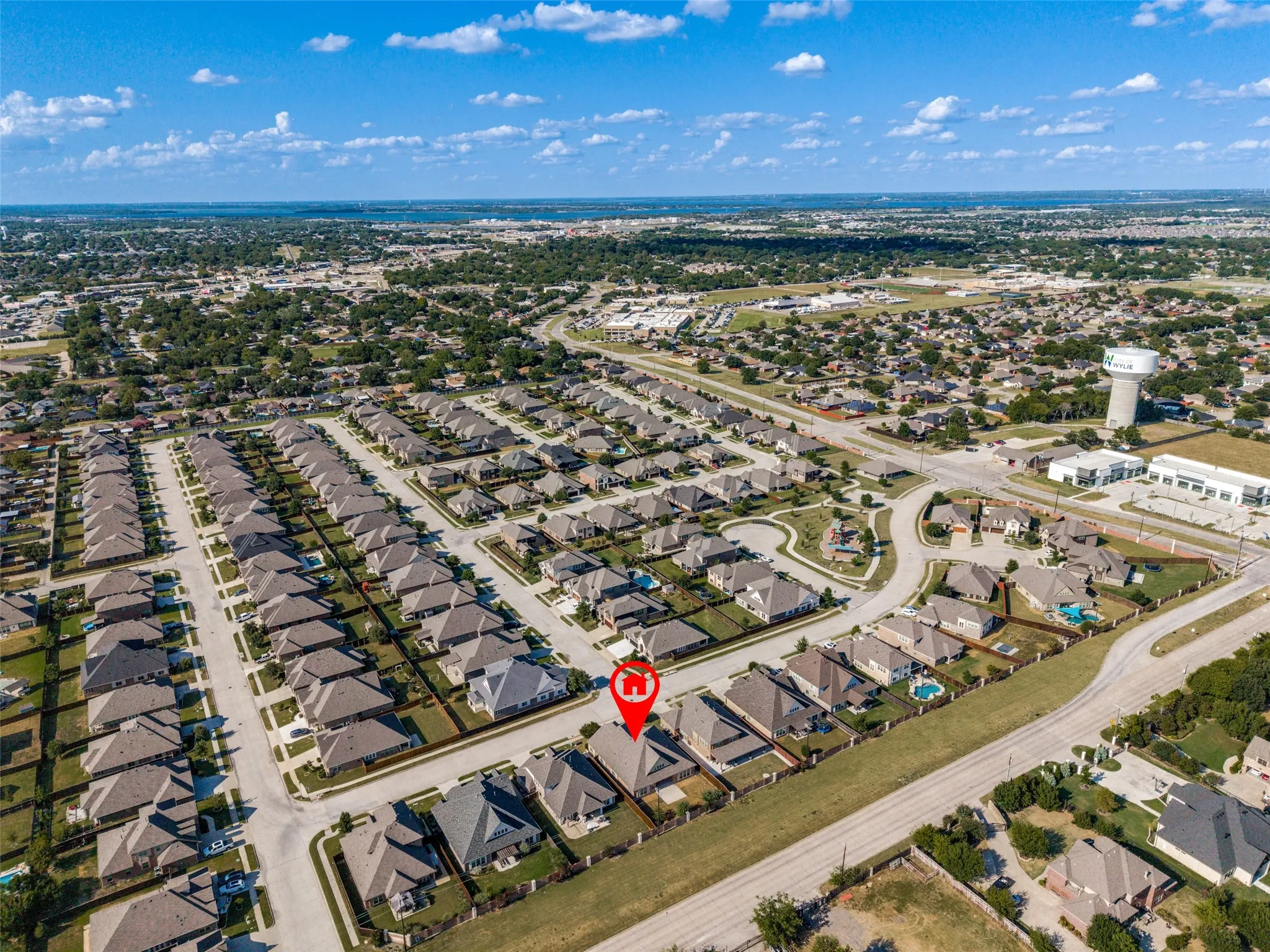 Single Family Residence For Sale in Collin County , 501 Virginia Lane, Wylie, Texas 75098, 5 Bedroom, 3 Bathroom, 2 Garage spaces, 3,116 Sqft, built in 2017, mls#21357542, Real Estate Agent in Wylie, Homes For Sale in Collin county, Homes For Sale in Wylie, Realtor in Wylie Texas, Real Estate Brokerage Independent Realty Texas, Luminita Cordes Realtor