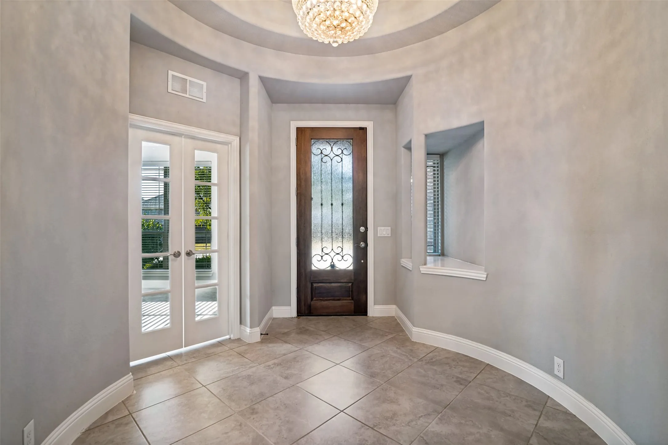 Single Family Residence For Sale in Collin County , 501 Virginia Lane, Wylie, Texas 75098, 5 Bedroom, 3 Bathroom, 2 Garage spaces, 3,116 Sqft, built in 2017, mls#21357542, Real Estate Agent in Wylie, Homes For Sale in Collin county, Homes For Sale in Wylie, Realtor in Wylie Texas, Real Estate Brokerage Independent Realty Texas, Luminita Cordes Realtor