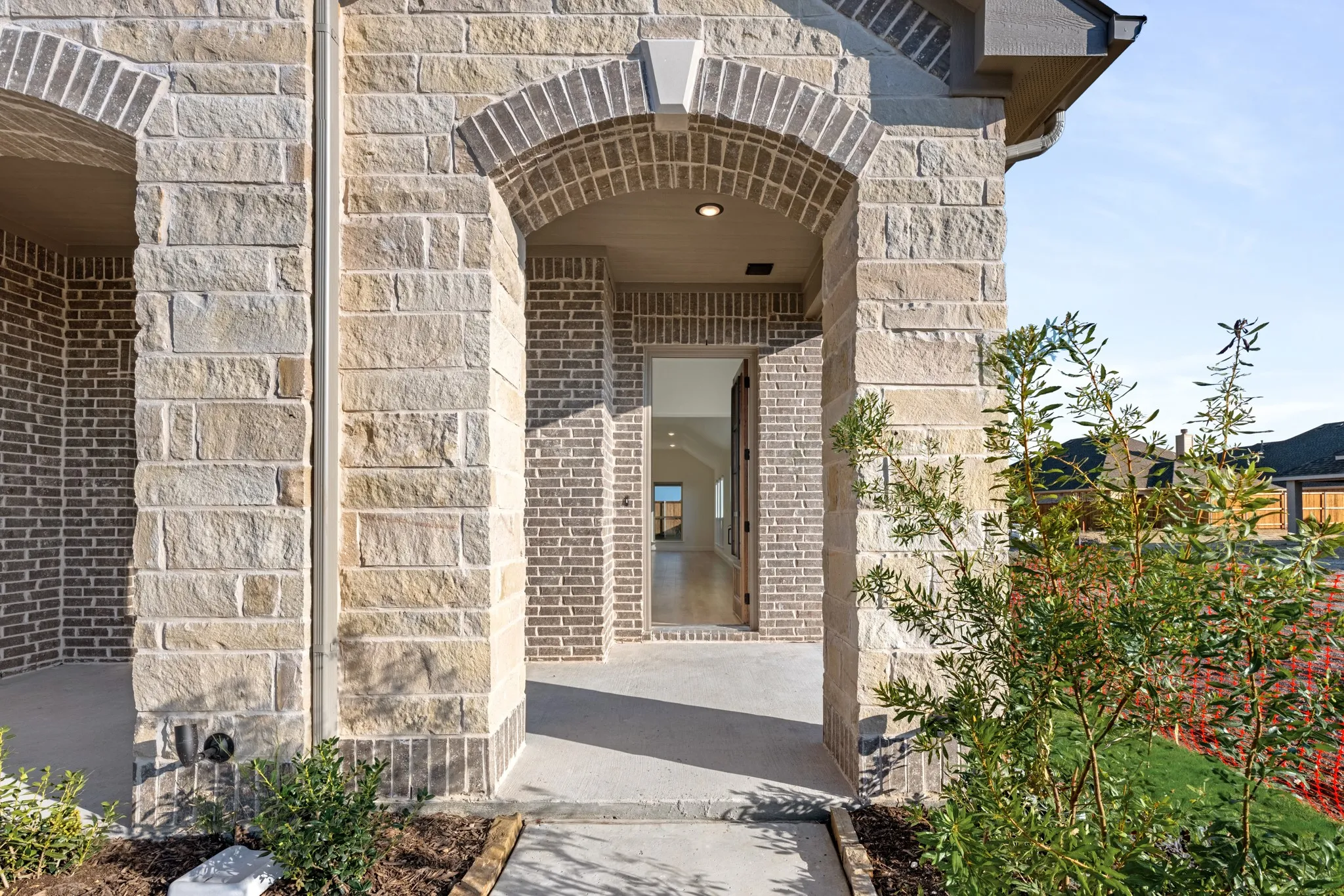 Single Family Residence For Sale in Rockwall County , 2120 Saint Annes Boulevard, Royse City, Texas 75189, 3 Bedroom, 2 Bathroom, 2 Garage spaces, 1,840 Sqft, built in 2025, mls#21357613, Real Estate Agent in Royse City, Homes For Sale in Rockwall county, Homes For Sale in Royse City, Realtor in Royse City Texas, Real Estate Brokerage Independent Realty Texas, Luminita Cordes Realtor