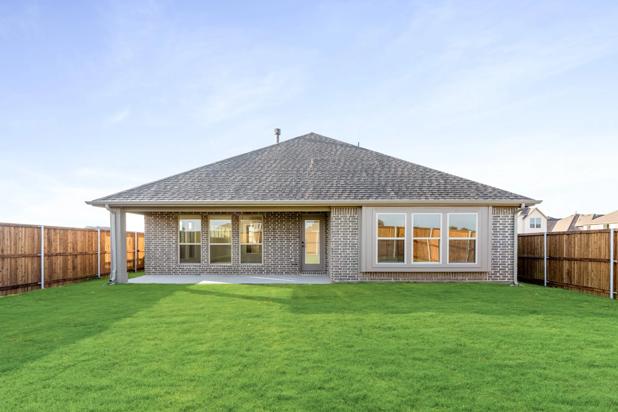 Single Family Residence For Sale in Rockwall County , 2120 Saint Annes Boulevard, Royse City, Texas 75189, 3 Bedroom, 2 Bathroom, 2 Garage spaces, 1,840 Sqft, built in 2025, mls#21357613, Real Estate Agent in Royse City, Homes For Sale in Rockwall county, Homes For Sale in Royse City, Realtor in Royse City Texas, Real Estate Brokerage Independent Realty Texas, Luminita Cordes Realtor