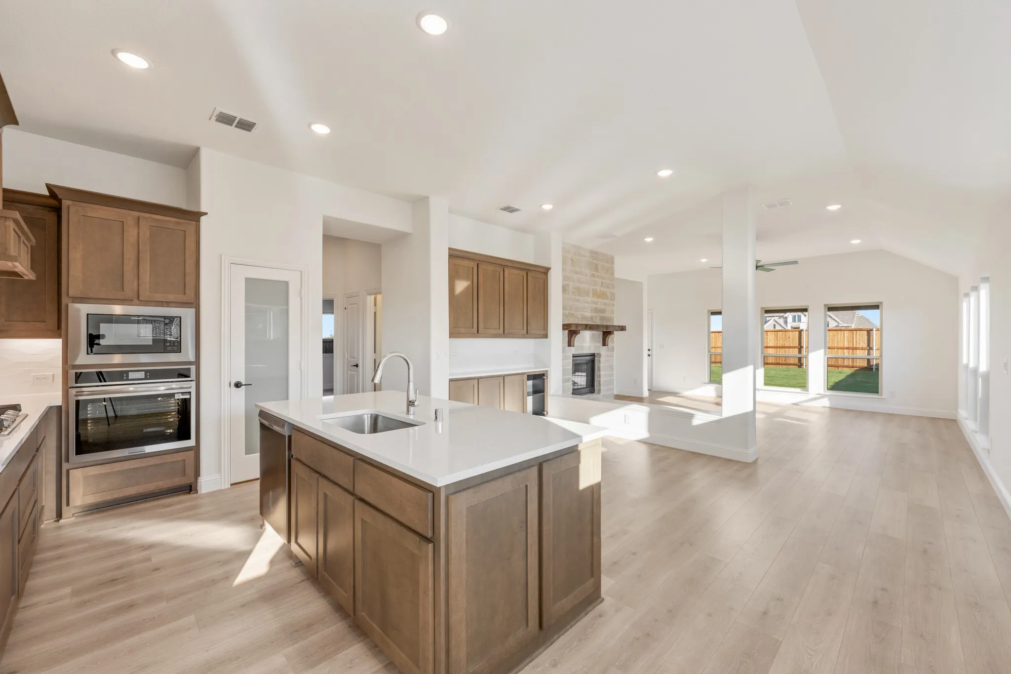 Single Family Residence For Sale in Rockwall County , 2120 Saint Annes Boulevard, Royse City, Texas 75189, 3 Bedroom, 2 Bathroom, 2 Garage spaces, 1,840 Sqft, built in 2025, mls#21357613, Real Estate Agent in Royse City, Homes For Sale in Rockwall county, Homes For Sale in Royse City, Realtor in Royse City Texas, Real Estate Brokerage Independent Realty Texas, Luminita Cordes Realtor