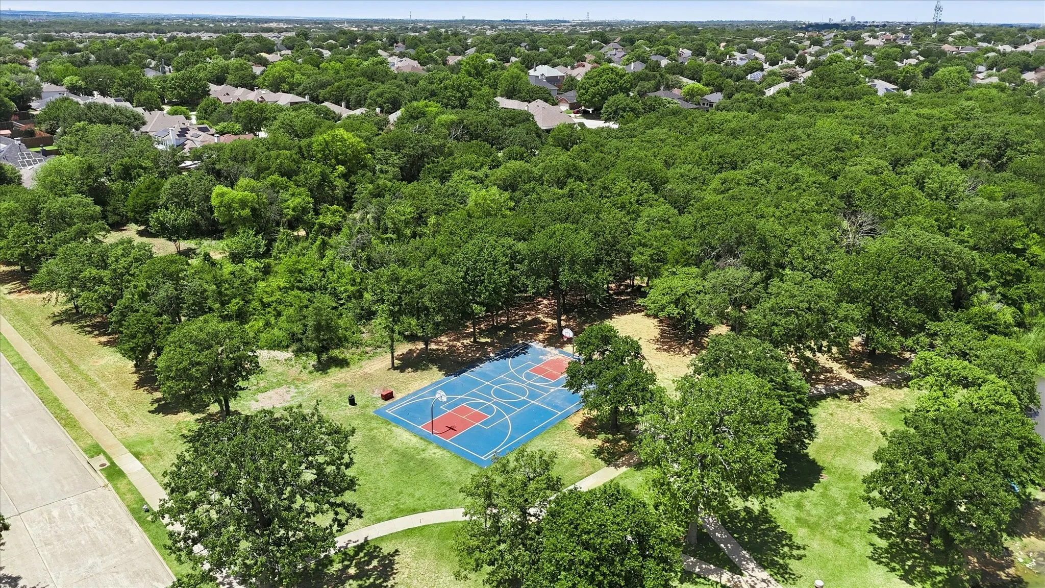 Single Family Residence For Sale in Denton County , 3317 Brampton Drive, Corinth, Texas 76210, 4 Bedroom, 4 Bathroom, 2 Garage spaces, 2,860 Sqft, built in 1999, mls#21355698, Real Estate Agent in Corinth, Homes For Sale in Denton county, Homes For Sale in Corinth, Realtor in Corinth Texas, Real Estate Brokerage Independent Realty Texas, Luminita Cordes Realtor