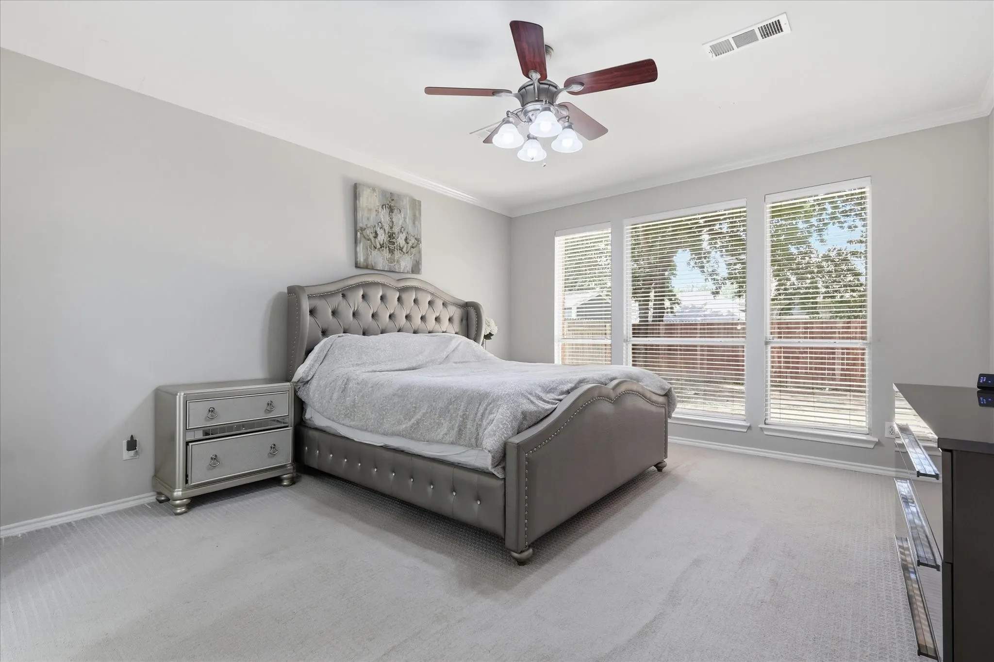 Single Family Residence For Sale in Denton County , 3317 Brampton Drive, Corinth, Texas 76210, 4 Bedroom, 4 Bathroom, 2 Garage spaces, 2,860 Sqft, built in 1999, mls#21355698, Real Estate Agent in Corinth, Homes For Sale in Denton county, Homes For Sale in Corinth, Realtor in Corinth Texas, Real Estate Brokerage Independent Realty Texas, Luminita Cordes Realtor