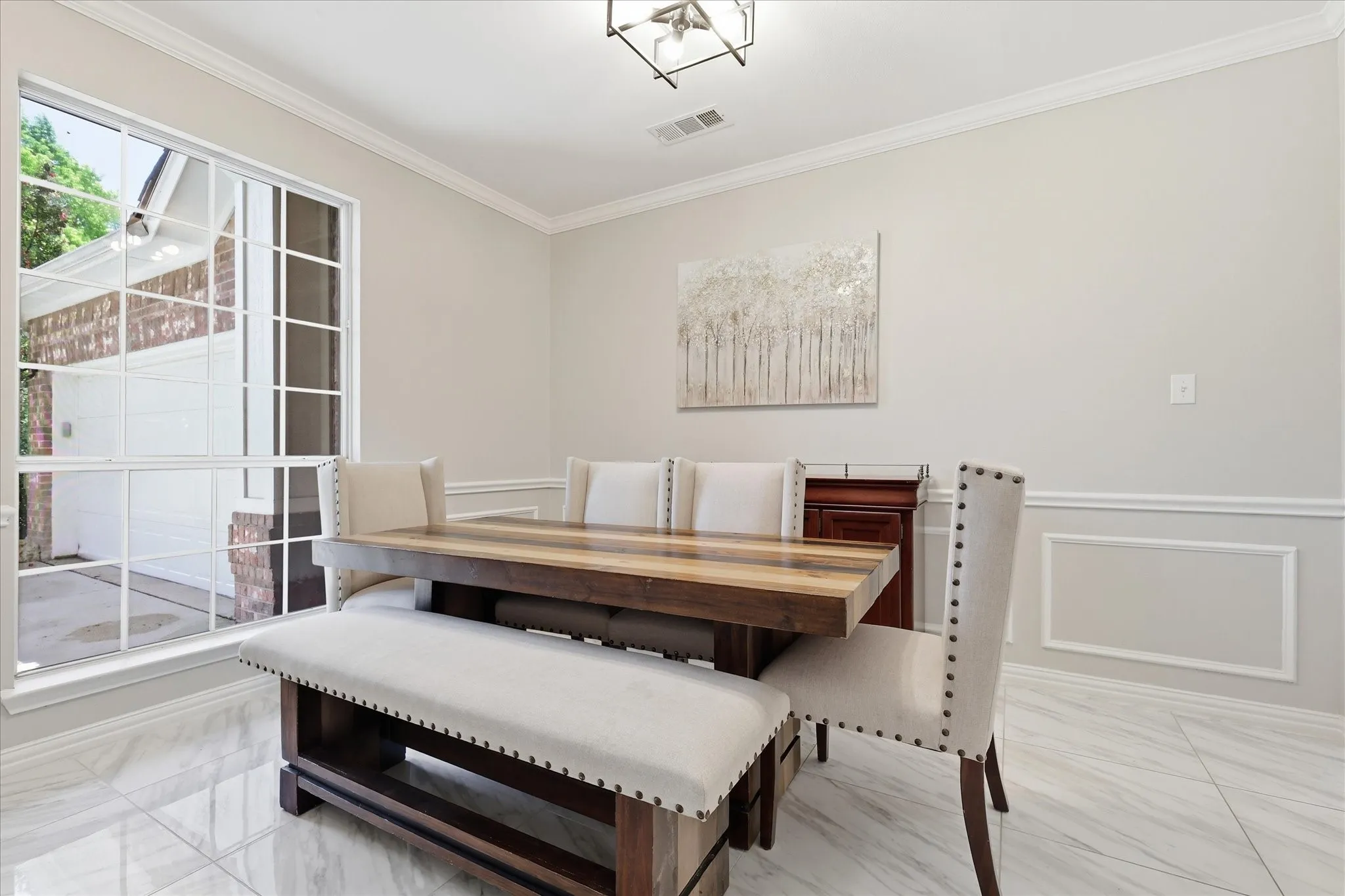 Single Family Residence For Sale in Denton County , 3317 Brampton Drive, Corinth, Texas 76210, 4 Bedroom, 4 Bathroom, 2 Garage spaces, 2,860 Sqft, built in 1999, mls#21355698, Real Estate Agent in Corinth, Homes For Sale in Denton county, Homes For Sale in Corinth, Realtor in Corinth Texas, Real Estate Brokerage Independent Realty Texas, Luminita Cordes Realtor