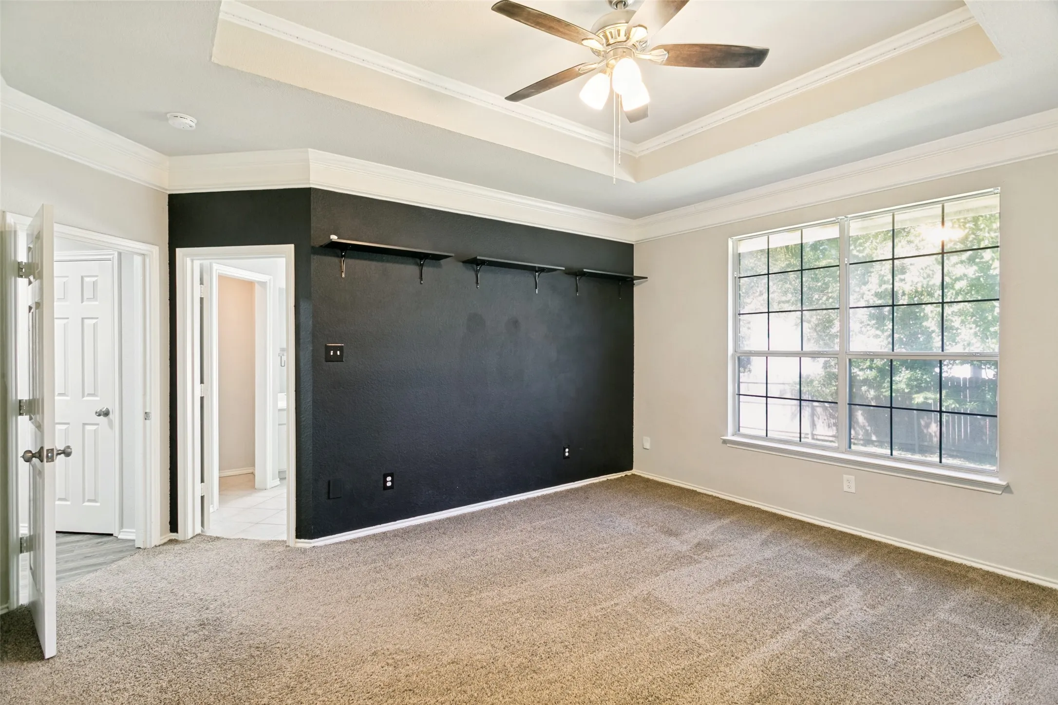 Main level Primary Suite