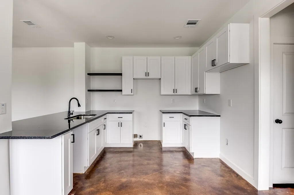 Duplex For Rent in Johnson County , 1020 Burnett Boulevard A, Alvarado, Texas 76009, 3 Bedroom, 2 Bathroom, 1 Garage spaces, 1,329 Sqft, built in 2024, mls#21355305, Real Estate Agent in Alvarado, Homes For Rent in Johnson county, Homes For Rent in Alvarado, Realtor in Alvarado Texas, Real Estate Brokerage Independent Realty Texas, Luminita Cordes Realtor