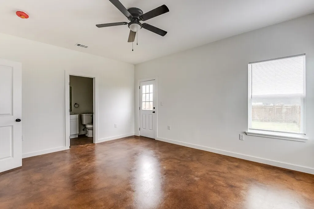 Duplex For Rent in Johnson County , 1020 Burnett Boulevard A, Alvarado, Texas 76009, 3 Bedroom, 2 Bathroom, 1 Garage spaces, 1,329 Sqft, built in 2024, mls#21355305, Real Estate Agent in Alvarado, Homes For Rent in Johnson county, Homes For Rent in Alvarado, Realtor in Alvarado Texas, Real Estate Brokerage Independent Realty Texas, Luminita Cordes Realtor