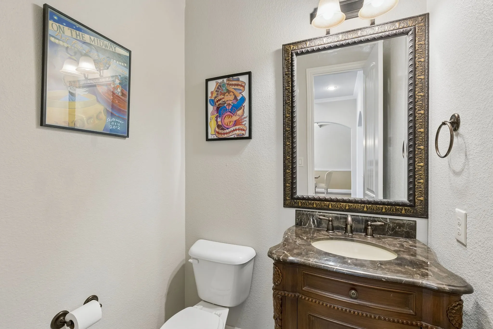 Single Family Residence For Sale in Dallas County , 4921 Empire Way, Irving, Texas 75038, 4 Bedroom, 4 Bathroom, 2 Garage spaces, 2,830 Sqft, built in 2013, mls#21348281, Real Estate Agent in Irving, Homes For Sale in Dallas county, Homes For Sale in Irving, Realtor in Irving Texas, Real Estate Brokerage Independent Realty Texas, Luminita Cordes Realtor