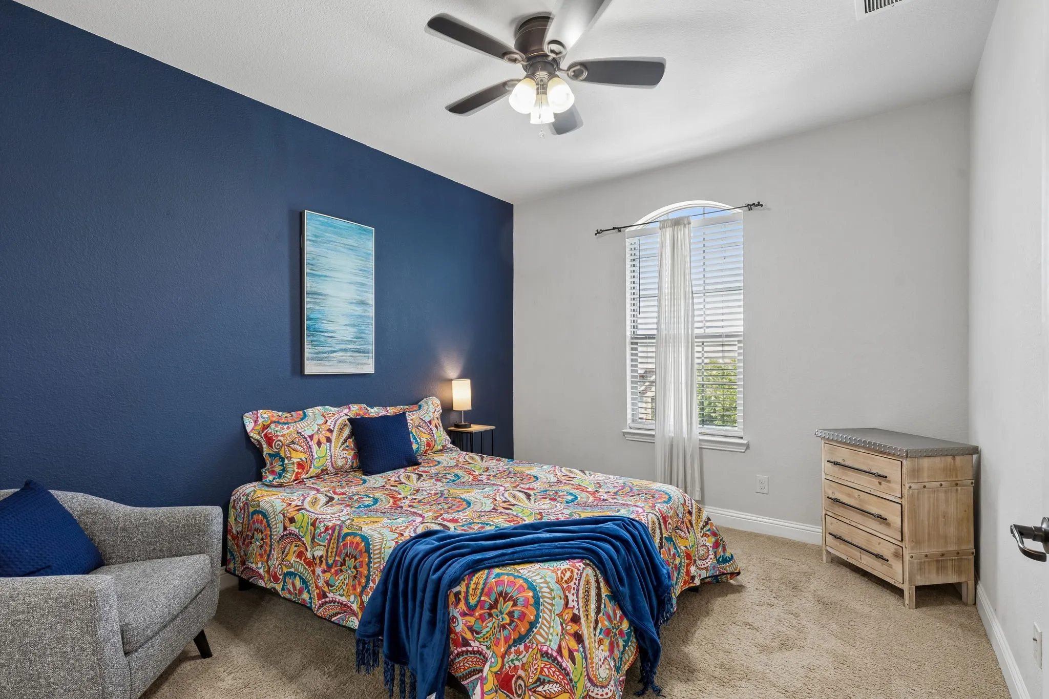 Single Family Residence For Sale in Dallas County , 4921 Empire Way, Irving, Texas 75038, 4 Bedroom, 4 Bathroom, 2 Garage spaces, 2,830 Sqft, built in 2013, mls#21348281, Real Estate Agent in Irving, Homes For Sale in Dallas county, Homes For Sale in Irving, Realtor in Irving Texas, Real Estate Brokerage Independent Realty Texas, Luminita Cordes Realtor