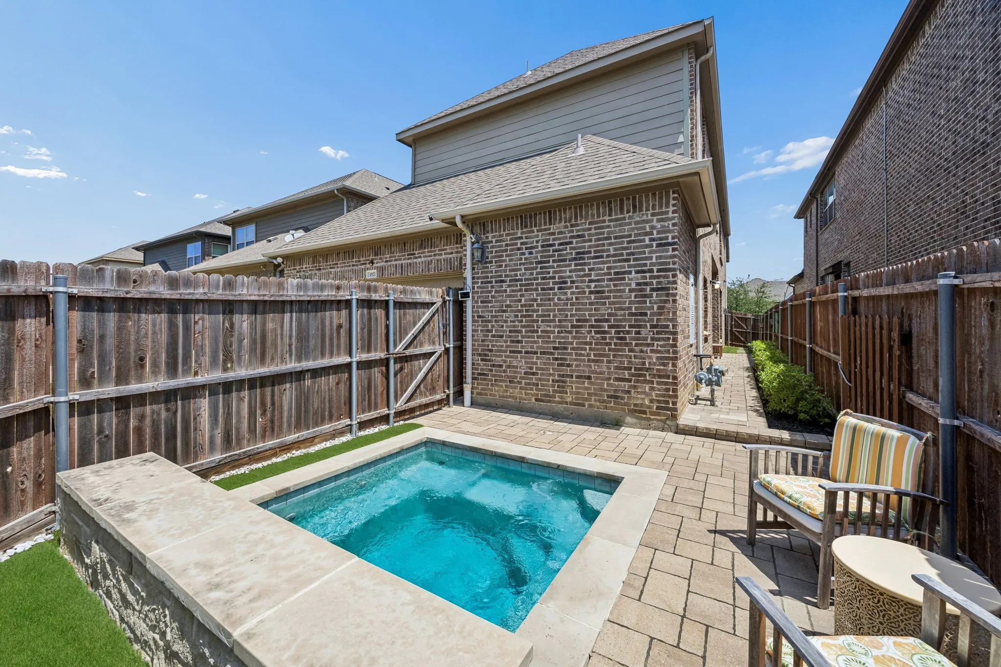 Single Family Residence For Sale in Dallas County , 4921 Empire Way, Irving, Texas 75038, 4 Bedroom, 4 Bathroom, 2 Garage spaces, 2,830 Sqft, built in 2013, mls#21348281, Real Estate Agent in Irving, Homes For Sale in Dallas county, Homes For Sale in Irving, Realtor in Irving Texas, Real Estate Brokerage Independent Realty Texas, Luminita Cordes Realtor