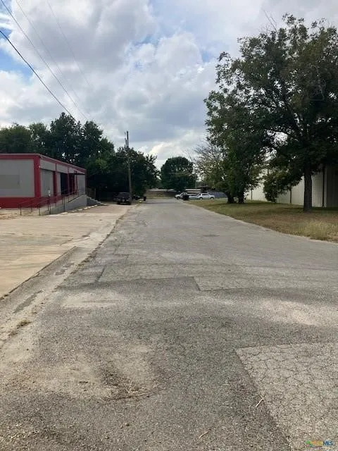 Office For Sale in Bell County , 119 N 19th Street, Temple, Texas 76504, 0, 0, Garage spaces, 0 Sqft, built in 1973, Price $425,000, mls#21357618, Real Estate Agent in Temple, Homes For Sale in Bell county, Homes For Sale in Temple, Realtor in Temple Texas, Real Estate Brokerage Independent Realty Texas, Luminita Cordes Realtor