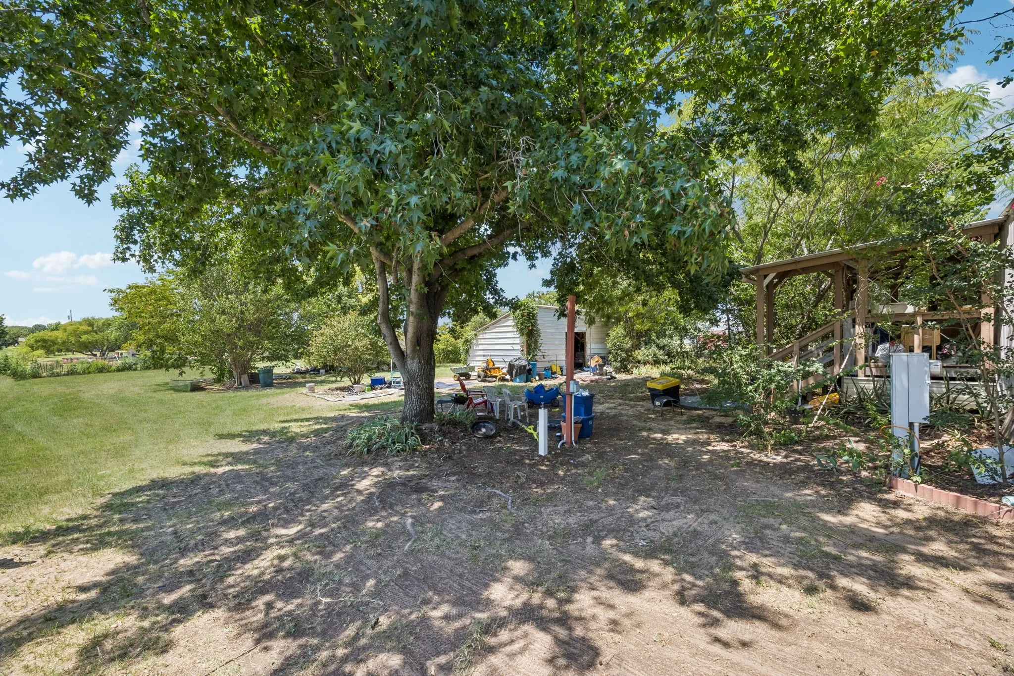 Mobile Home For Sale in Parker County , 192 Oak Meadows Drive, Springtown, Texas 76082, 4 Bedroom, 2 Bathroom, Garage spaces, 1,216 Sqft, built in 1996, mls#21357002, Real Estate Agent in Springtown, Homes For Sale in Parker county, Homes For Sale in Springtown, Realtor in Springtown Texas, Real Estate Brokerage Independent Realty Texas, Luminita Cordes Realtor