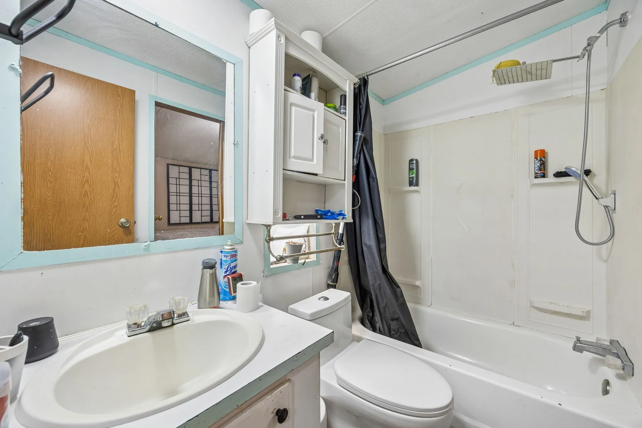 Mobile Home For Sale in Parker County , 192 Oak Meadows Drive, Springtown, Texas 76082, 4 Bedroom, 2 Bathroom, Garage spaces, 1,216 Sqft, built in 1996, mls#21357002, Real Estate Agent in Springtown, Homes For Sale in Parker county, Homes For Sale in Springtown, Realtor in Springtown Texas, Real Estate Brokerage Independent Realty Texas, Luminita Cordes Realtor